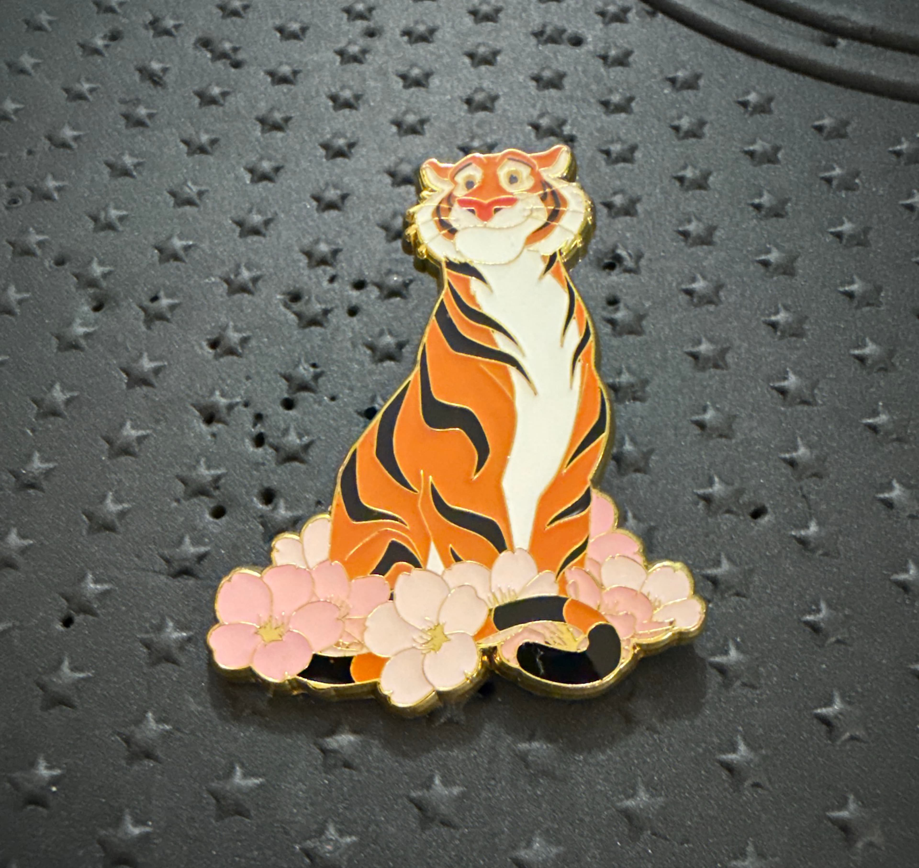 Rajah - Disney Princess Cherry Blossom Sidekicks Blind Box Pin Set