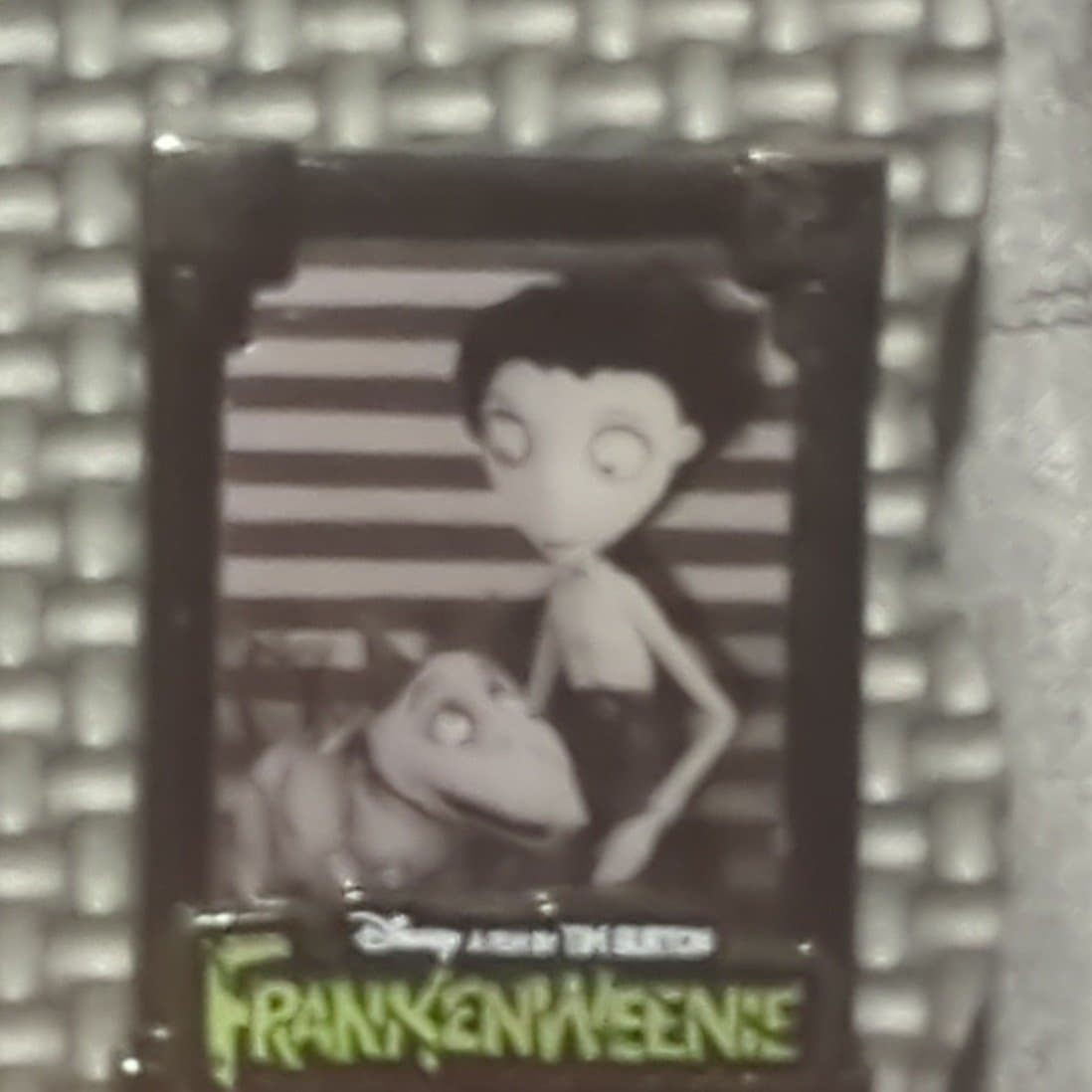 Frankenweenie Framed Logo Pin - Victor & Sparky