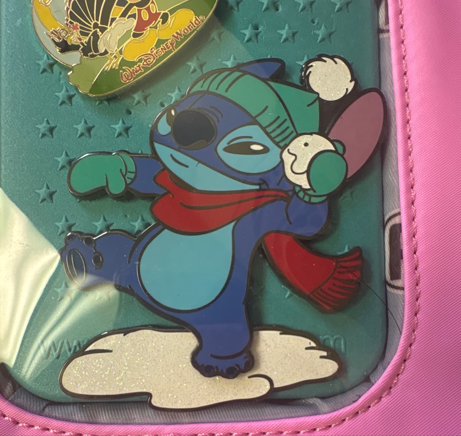 Lilo & Stitch Winter Fun - Stitch Snowboarding