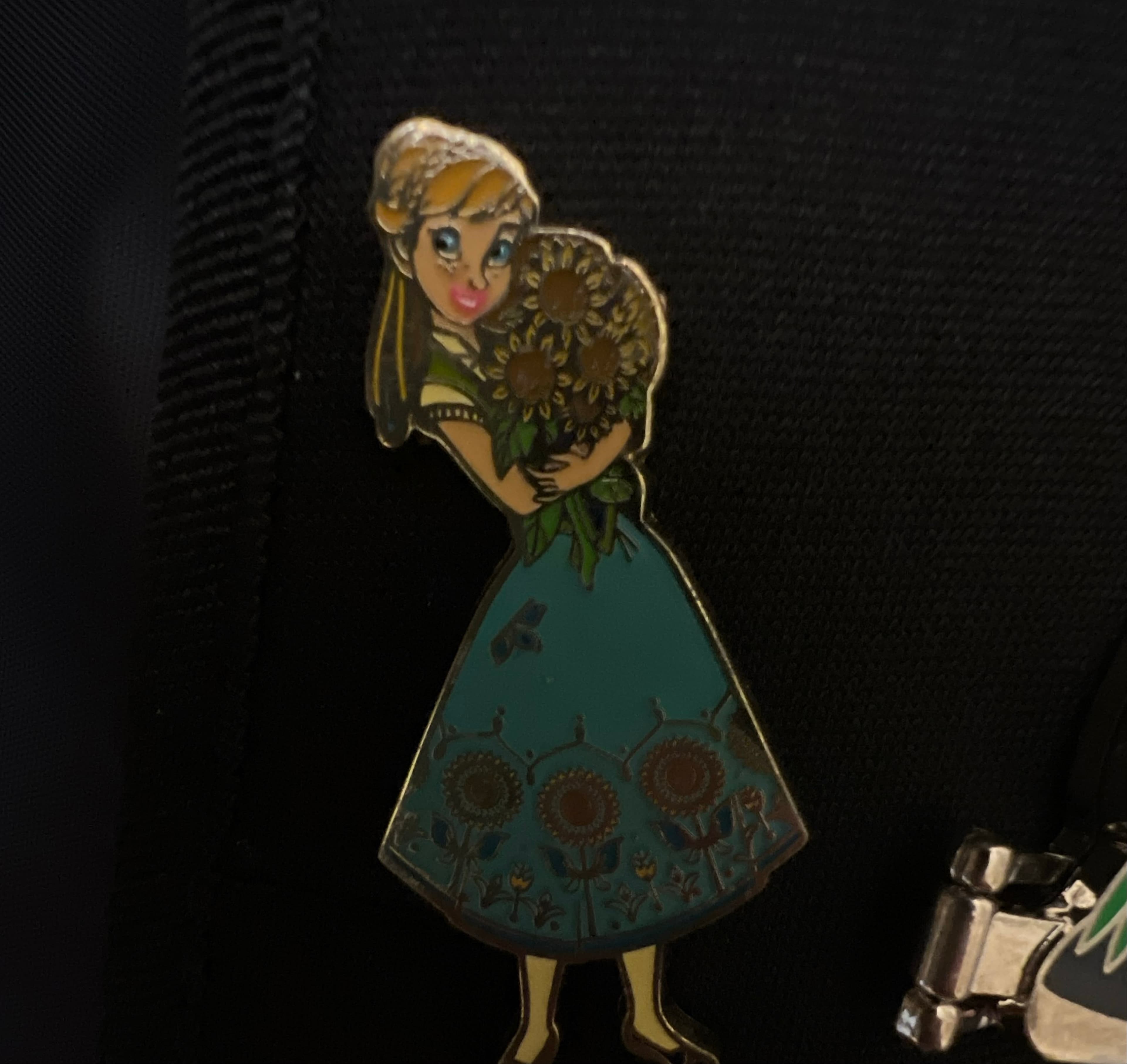 Princess Anna in Sunflower Dress - Frozen Fever - Disneyland Paris