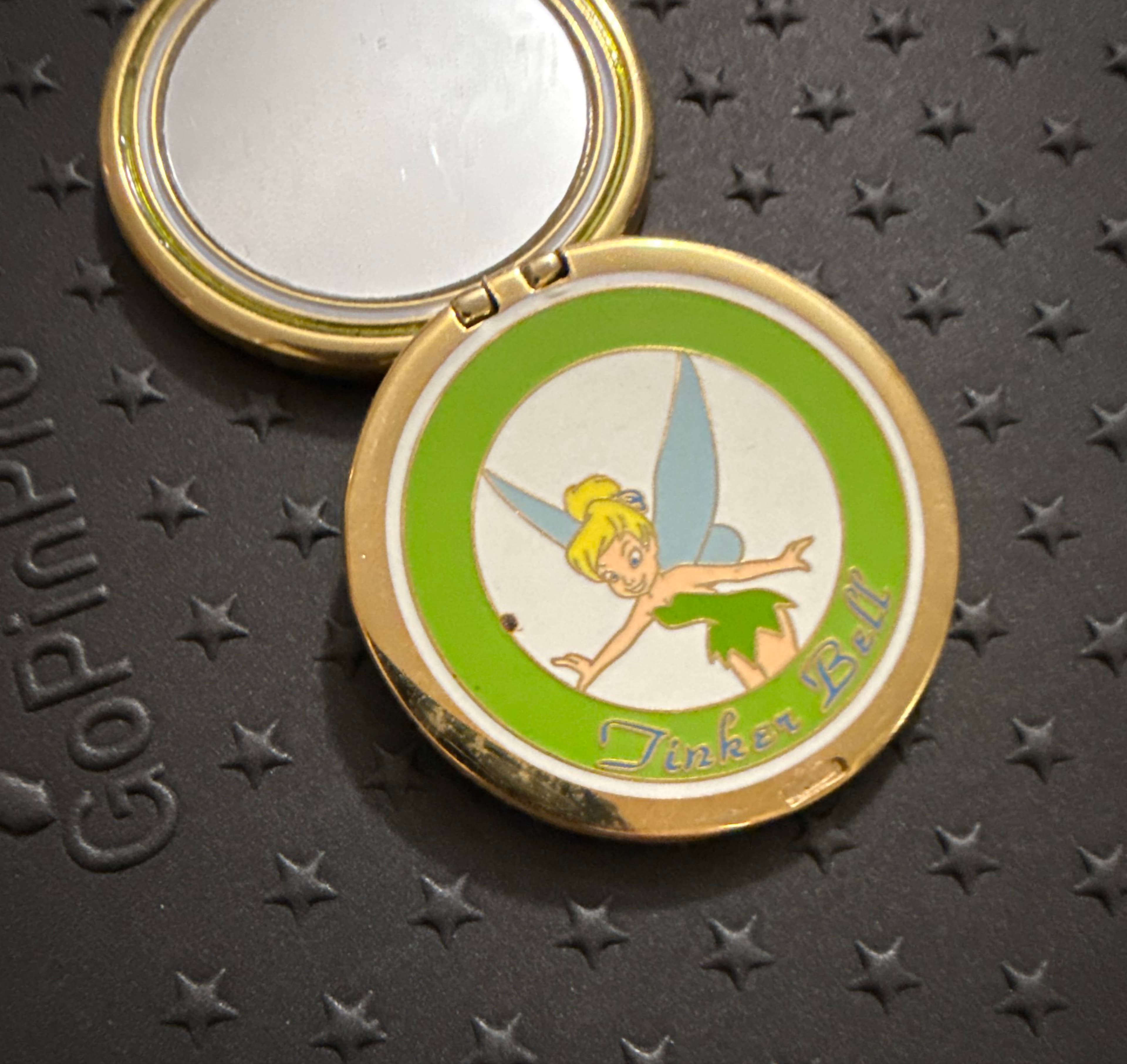 Tinker Bell Flying Green Border Compact Mirror Pin