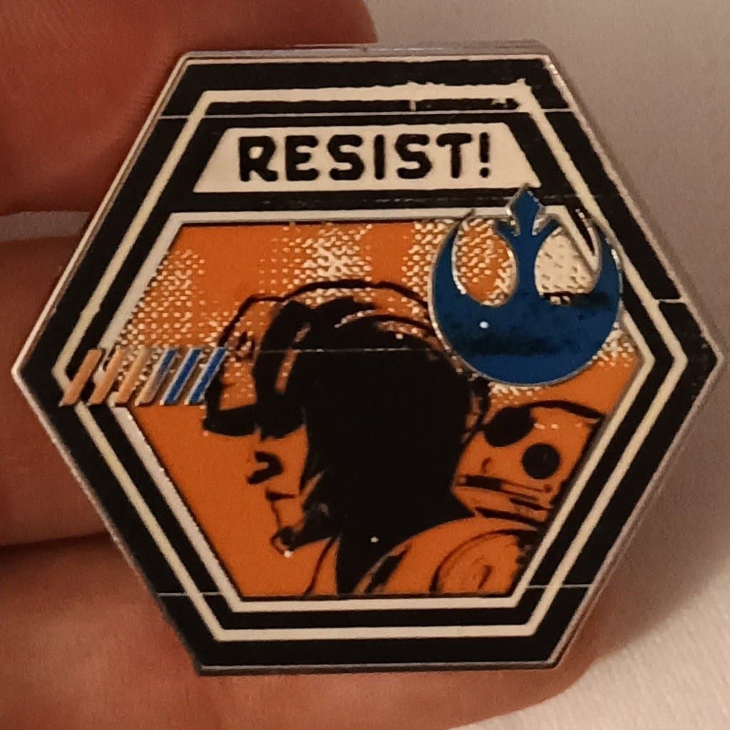 Star Wars Resist! Pilot and Droid Hexagonal Pin