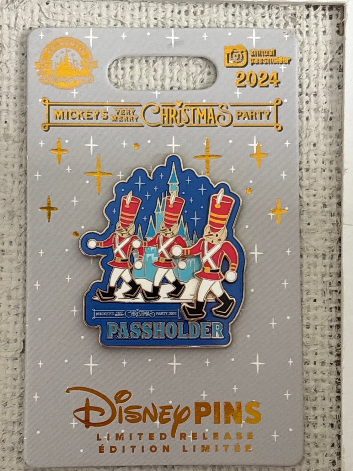 Mickey's Very Merry Christmas Party 2024 Passholder Pin Toy Soldiers Castle PASSHOLDER