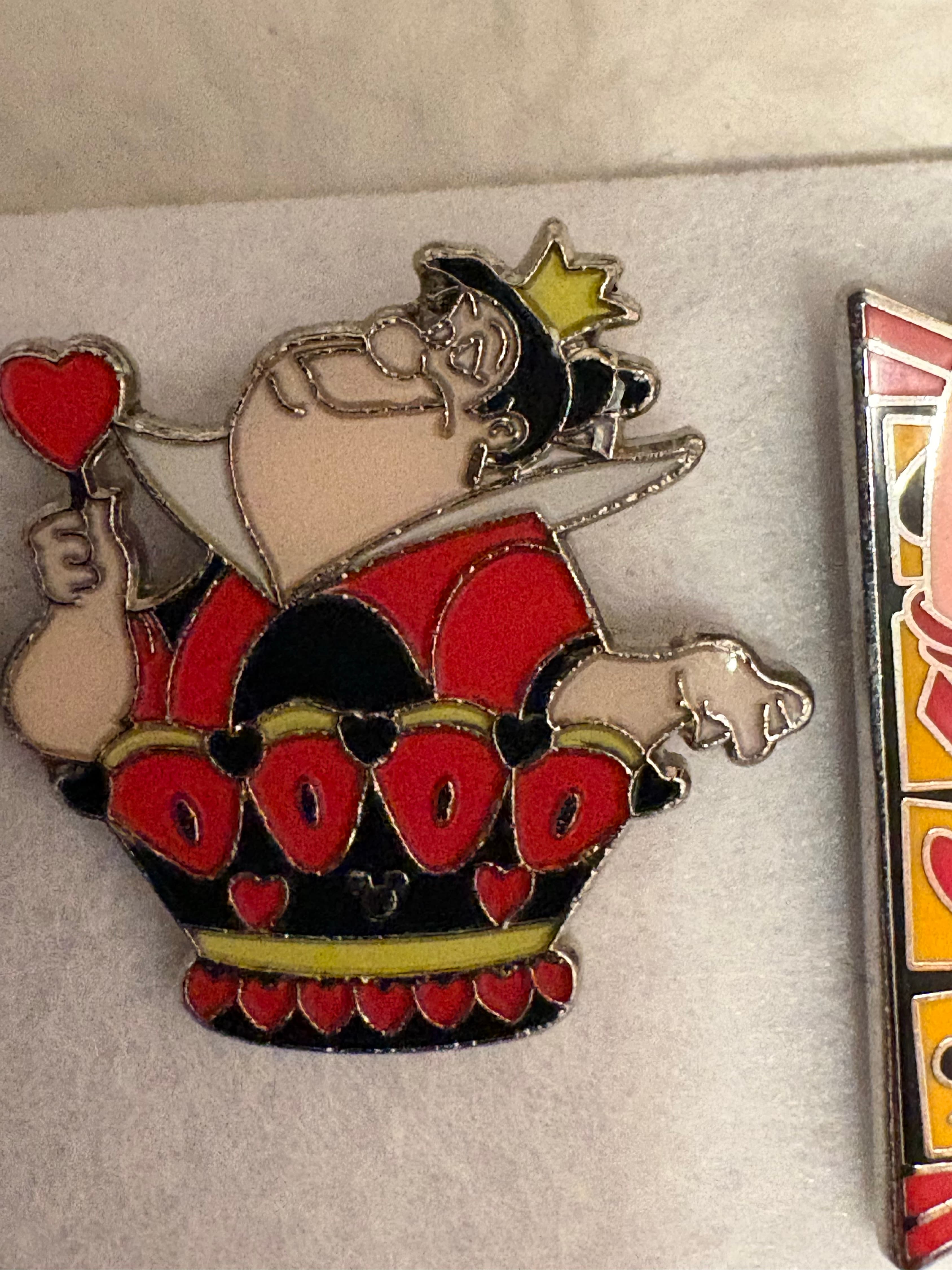 Queen of Hearts - Hidden Mickey Series 2008