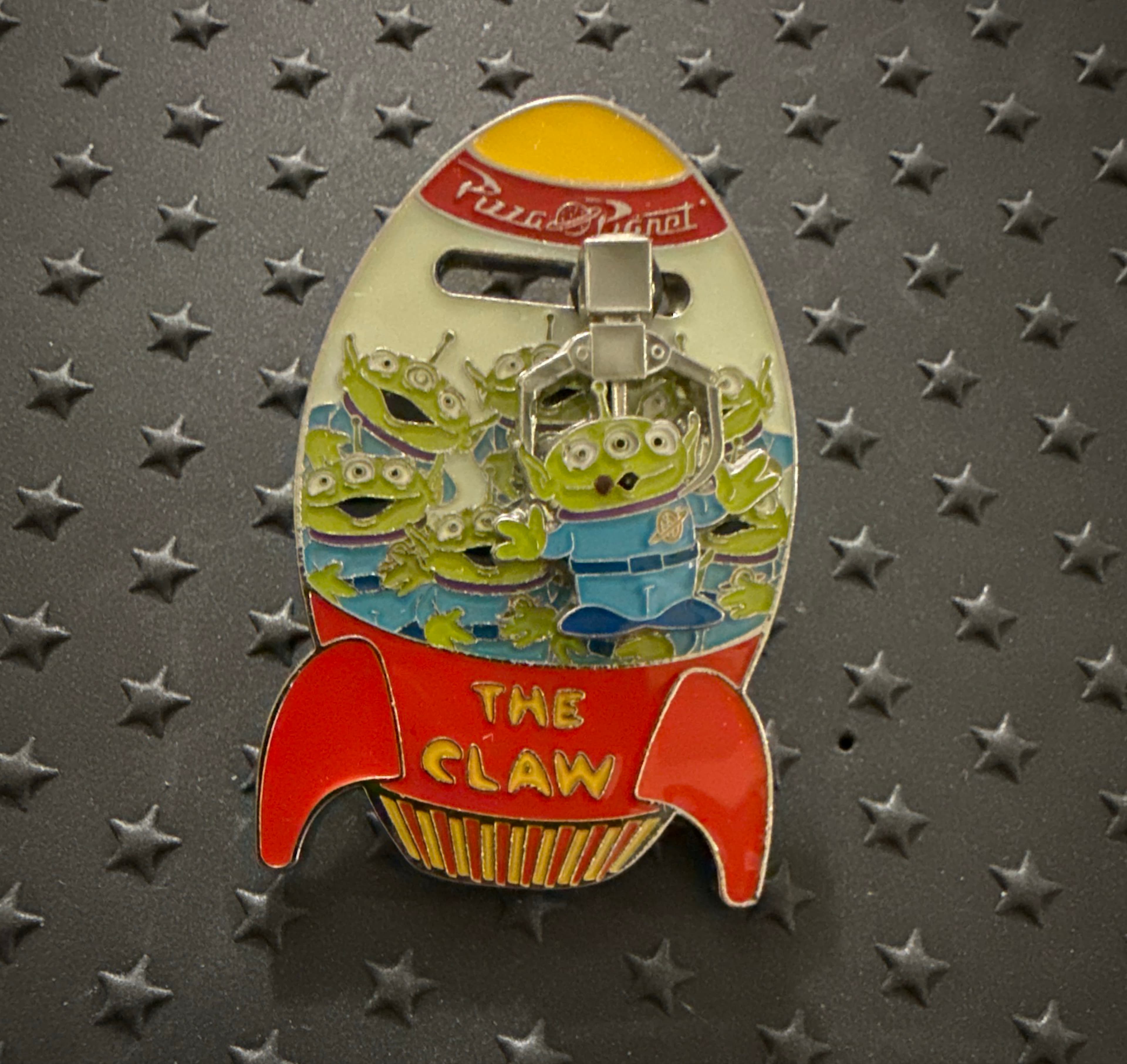Rocket Claw Machine with Alien (LGM) and Pizza Slice - Toy Story Land