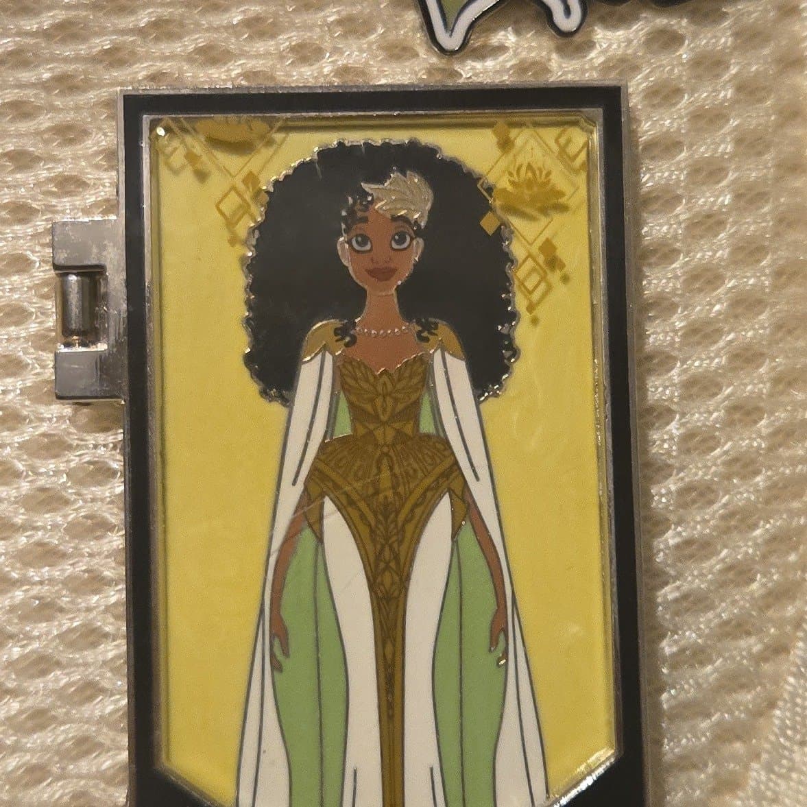 Tiana - Disney Designer Collection Ultimate Princess Celebration (Art Card Pin) front
