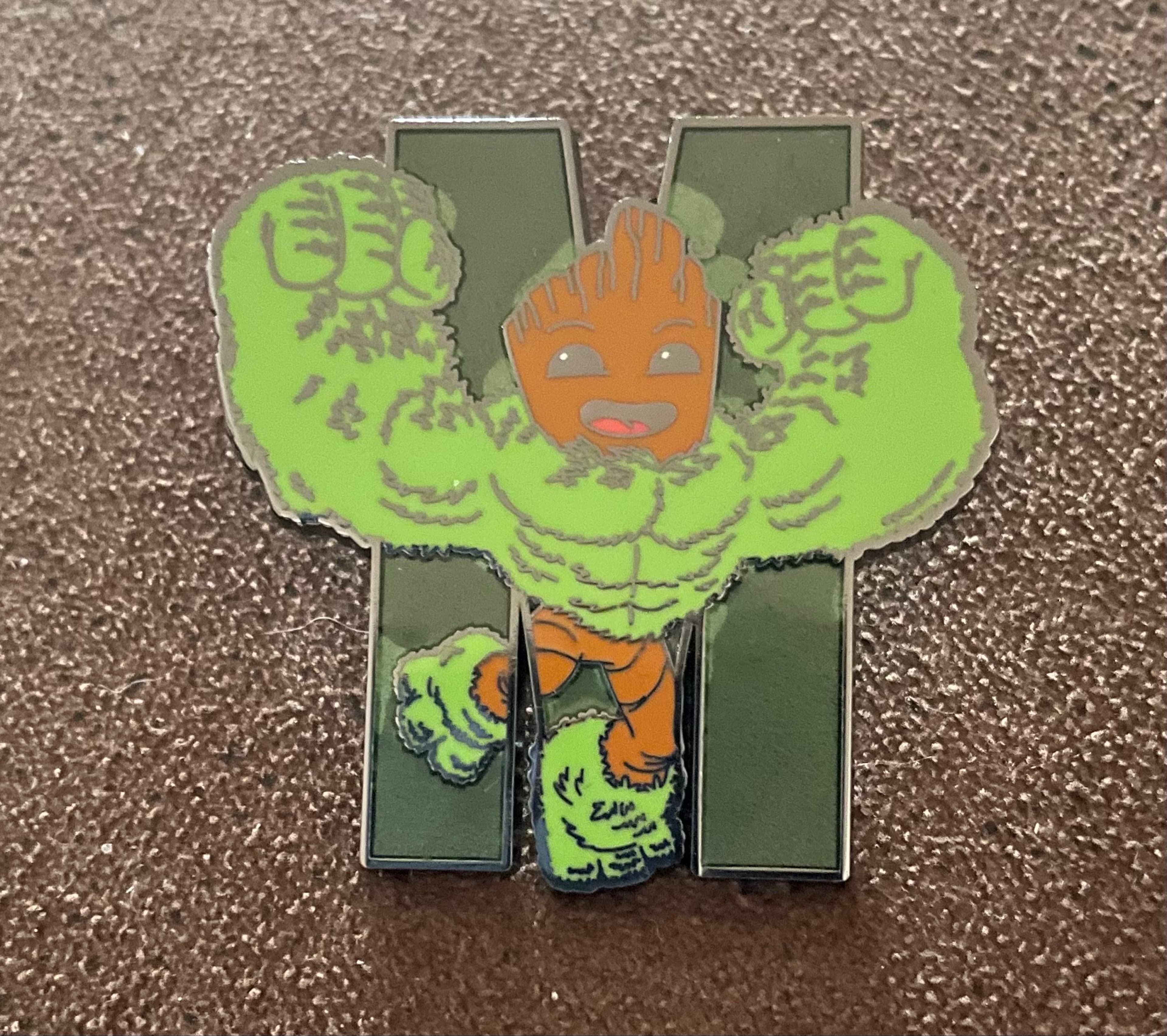 Groot as Hulk - M front