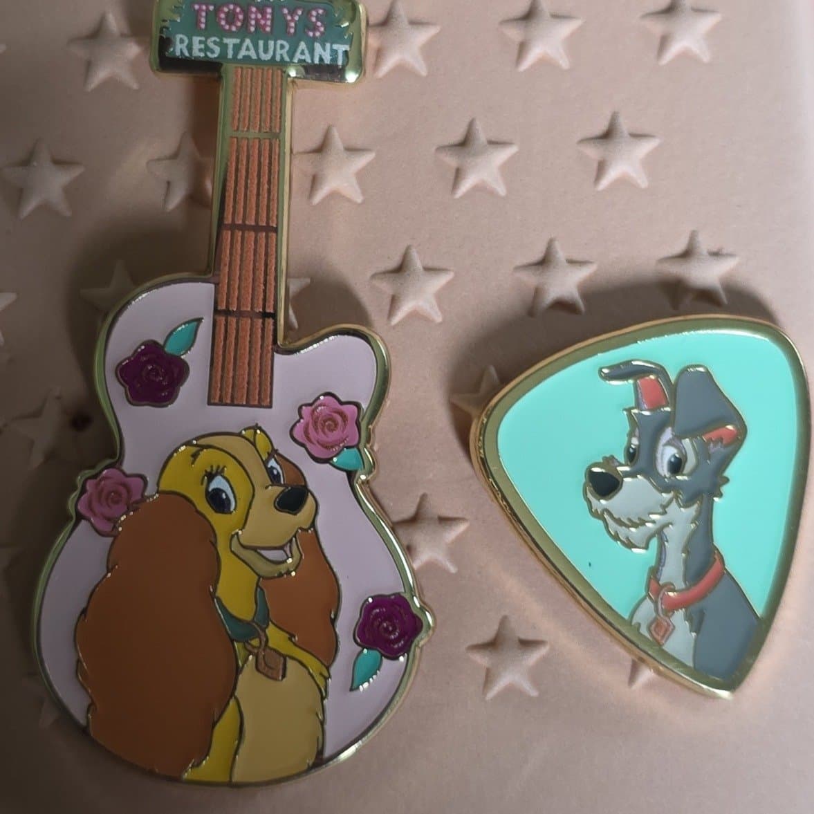 Lady and the Tramp - Lady Guitar & Tramp Pick