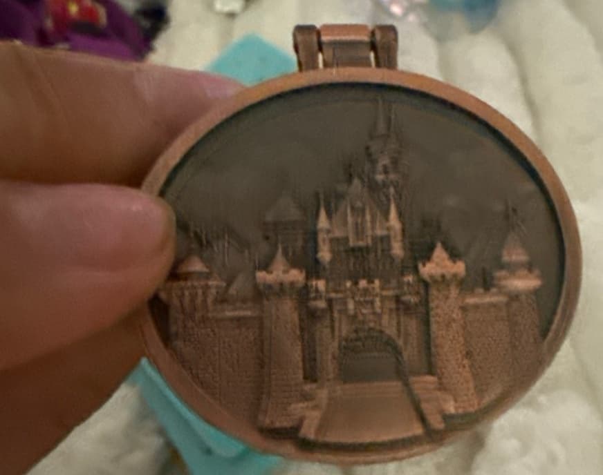 Walt Disney 'It's Kind of Fun to Do the Impossible' Hinged Photo Pin