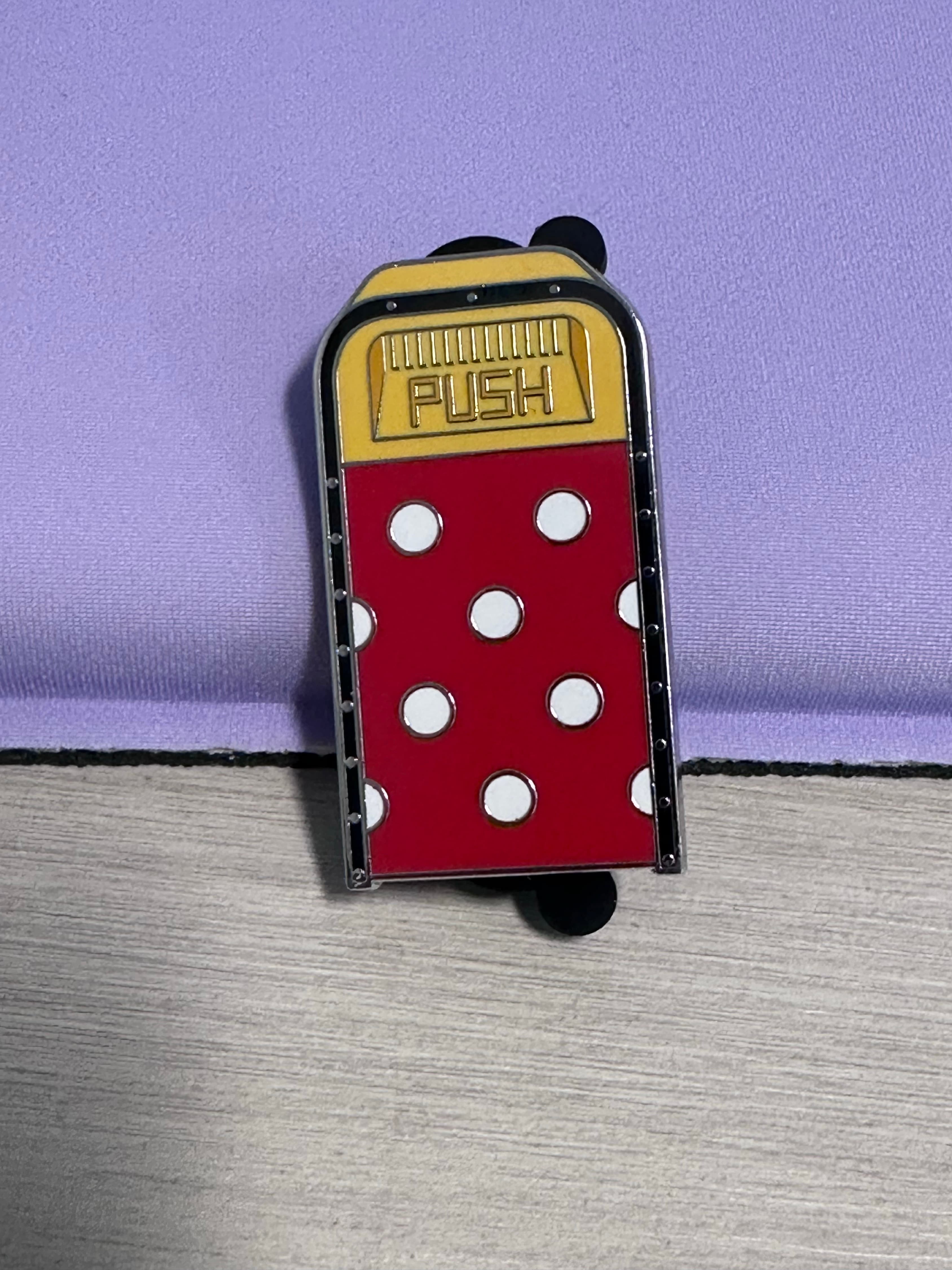 Minnie Mouse - Character Trash Bins Mystery Set front