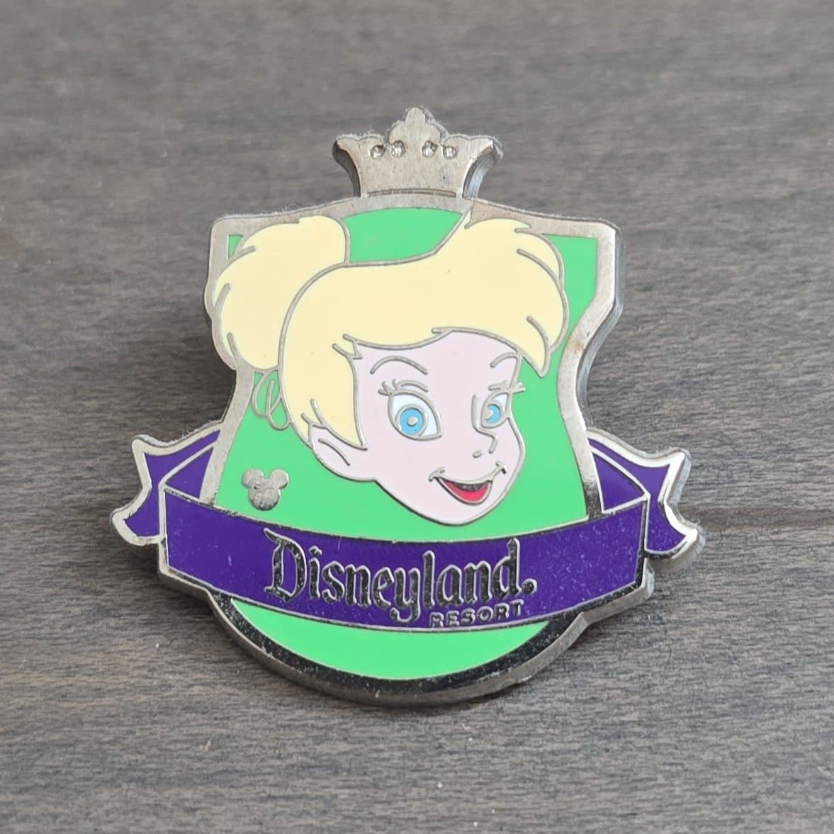 Tinker Bell Crest - Disneyland Resort 2012 Hidden Mickey