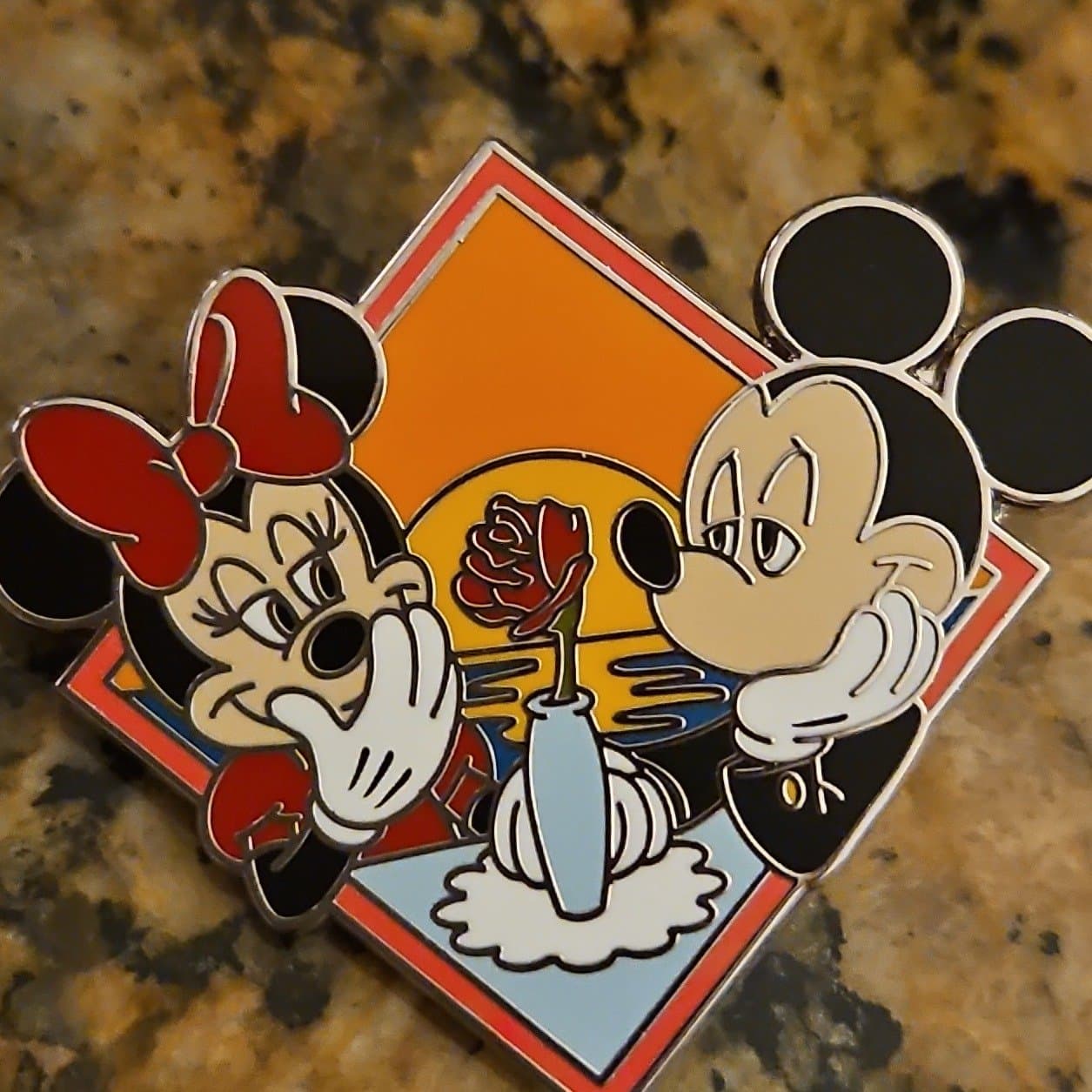 Disney Mickey & Minnie Mouse Cruise Date Night Rose Blind Box Pin