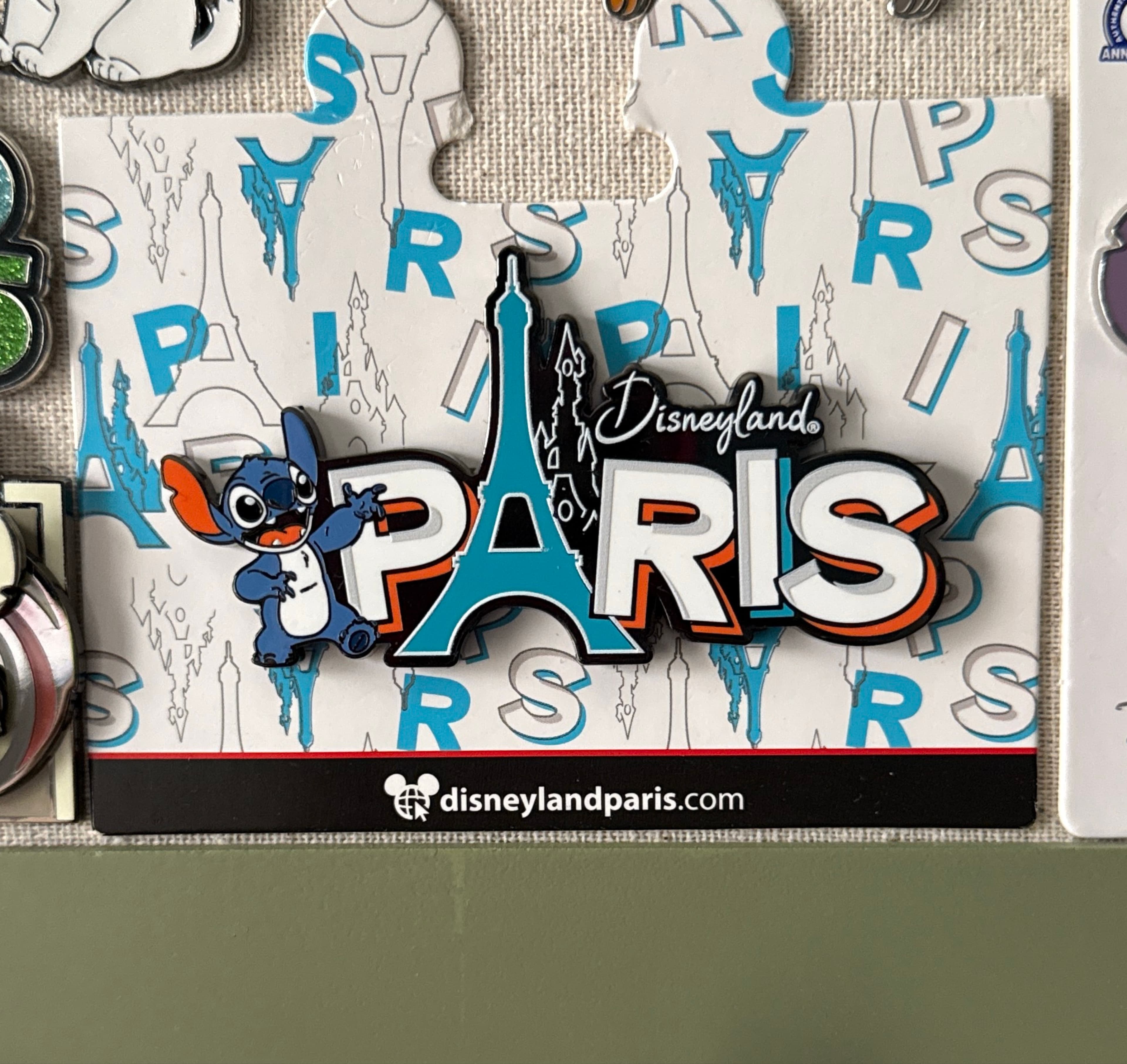 pAris Stitch - Disneyland Paris and Eiffel Tower