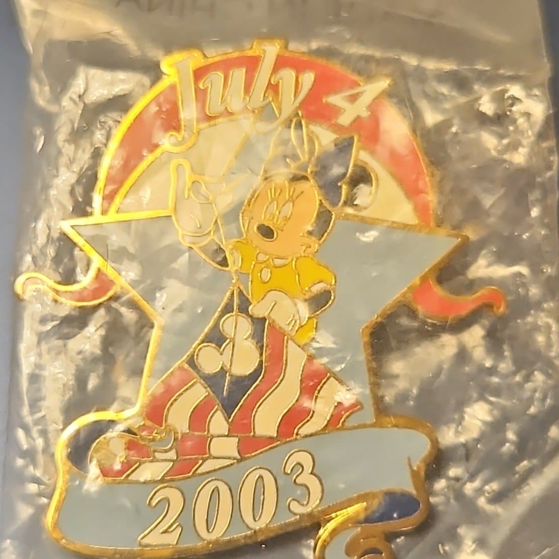 Minnie Mouse July 4, 2003 Cast Member Exclusive Holiday Pin
