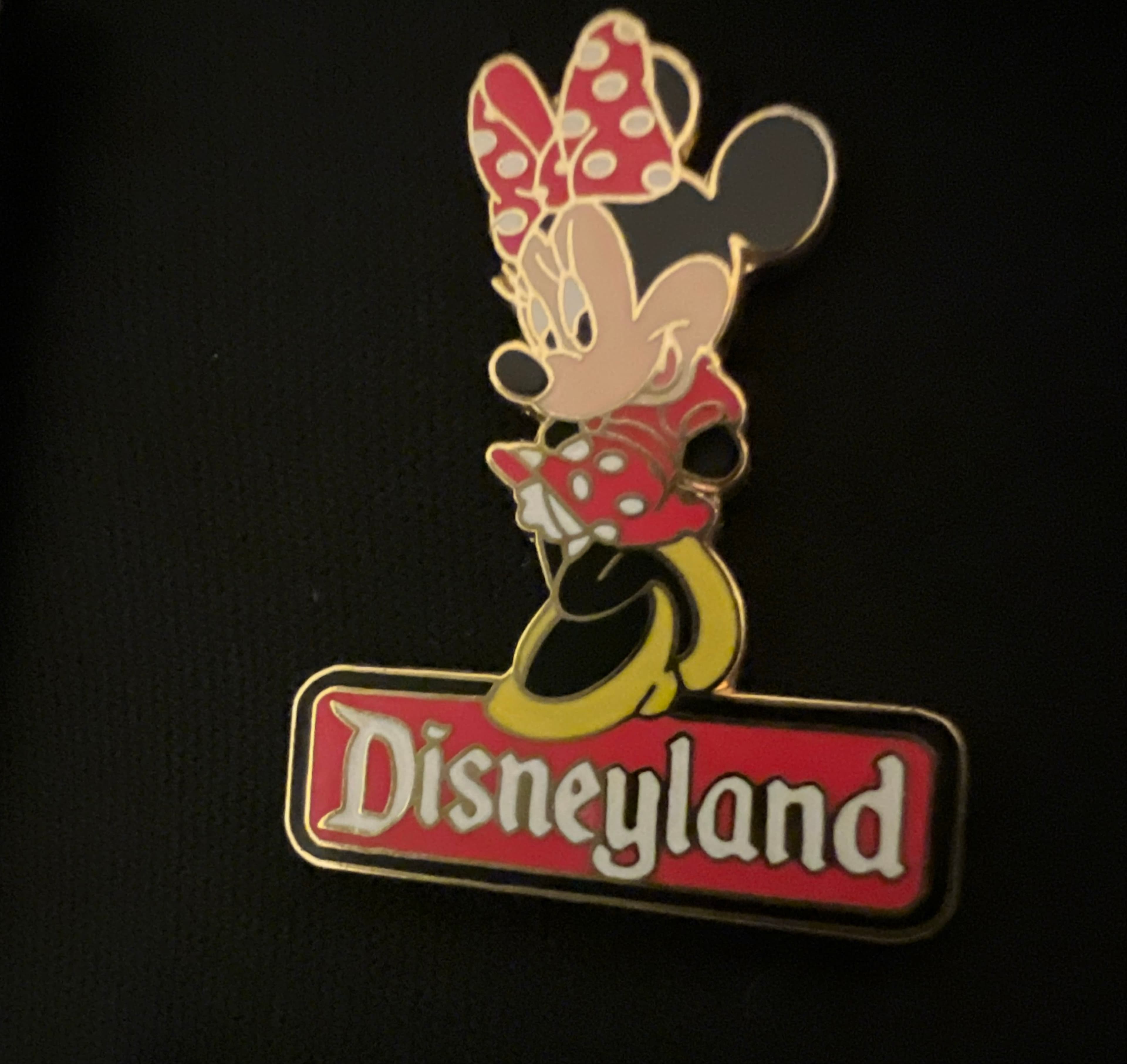 Minnie Mouse Classic Pose Disneyland Banner Pin