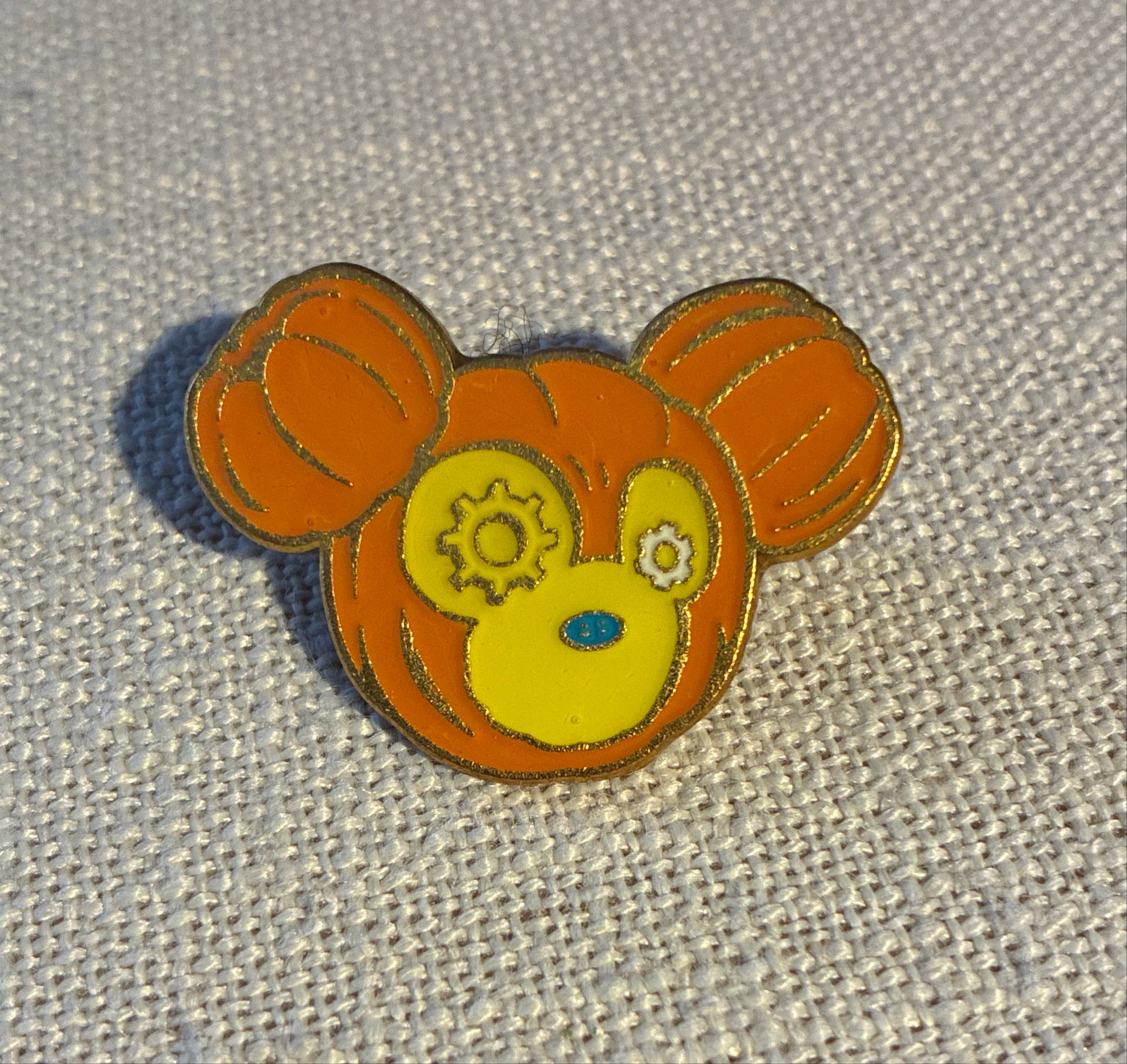 Duffy - Halloween Time 2018 Mystery Pin Collection front