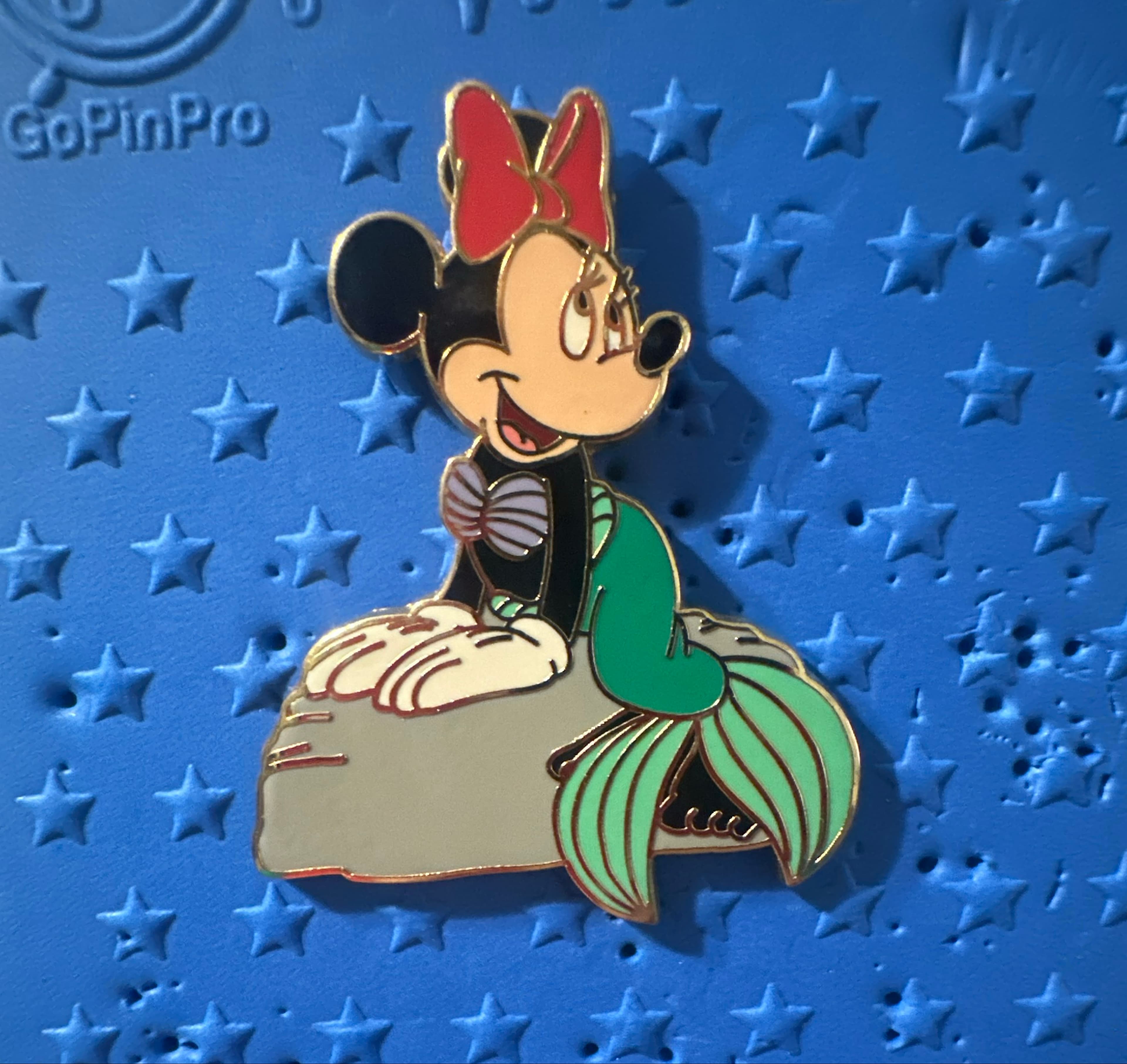 Minnie Mouse as Ariel Pin