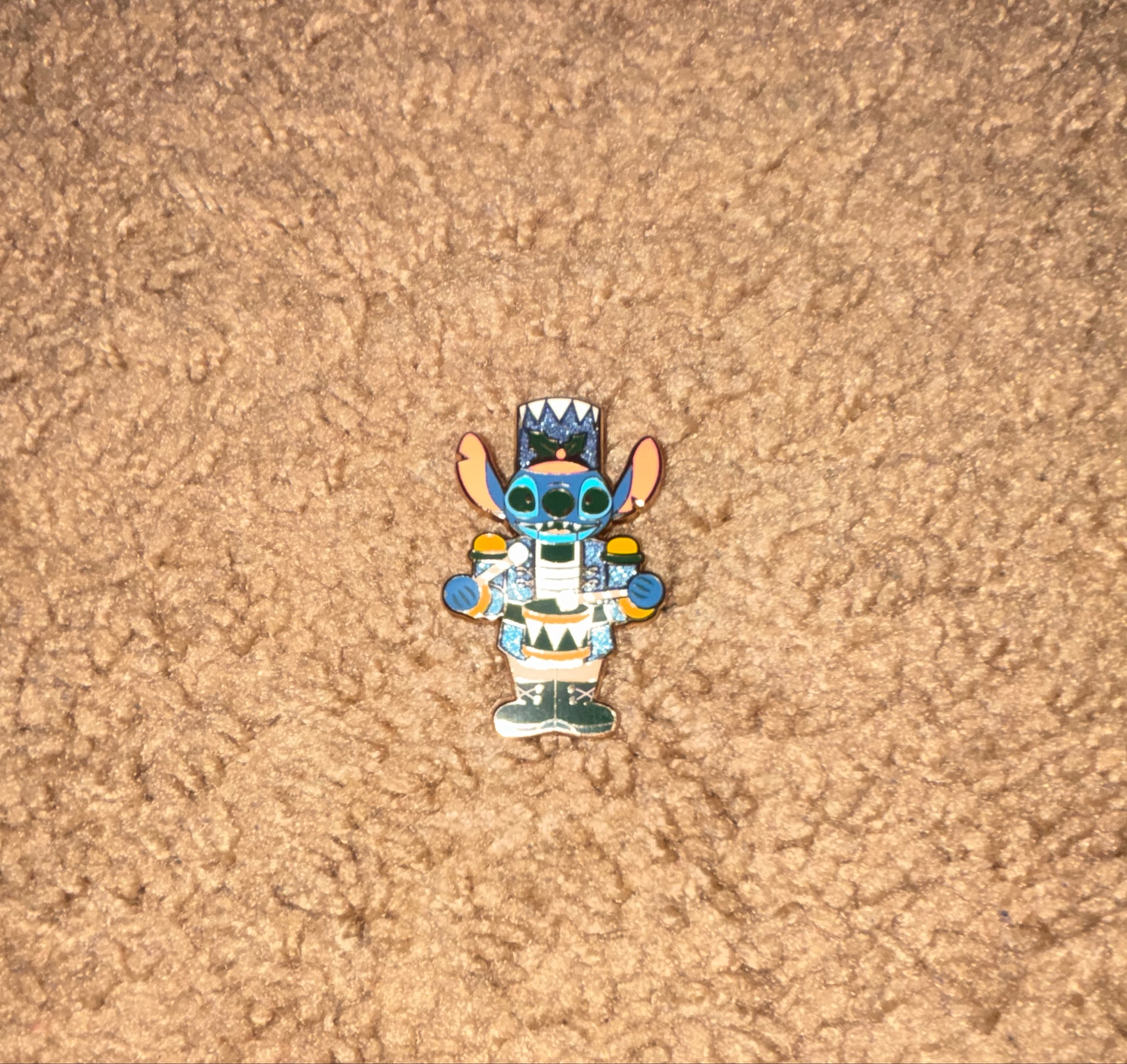 Stitch - Christmas Nutcracker - 2025 Disney Holiday Gift Card GWP