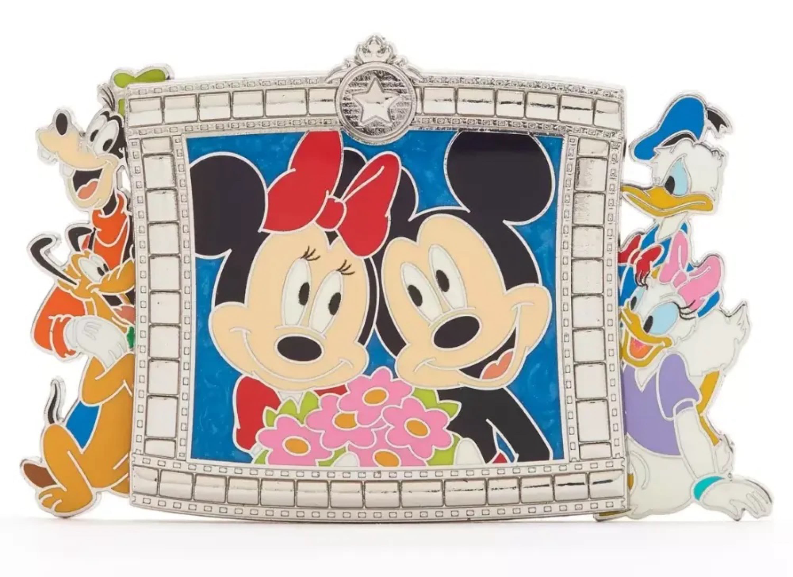 Mickey and Minnie Happily Ever After front