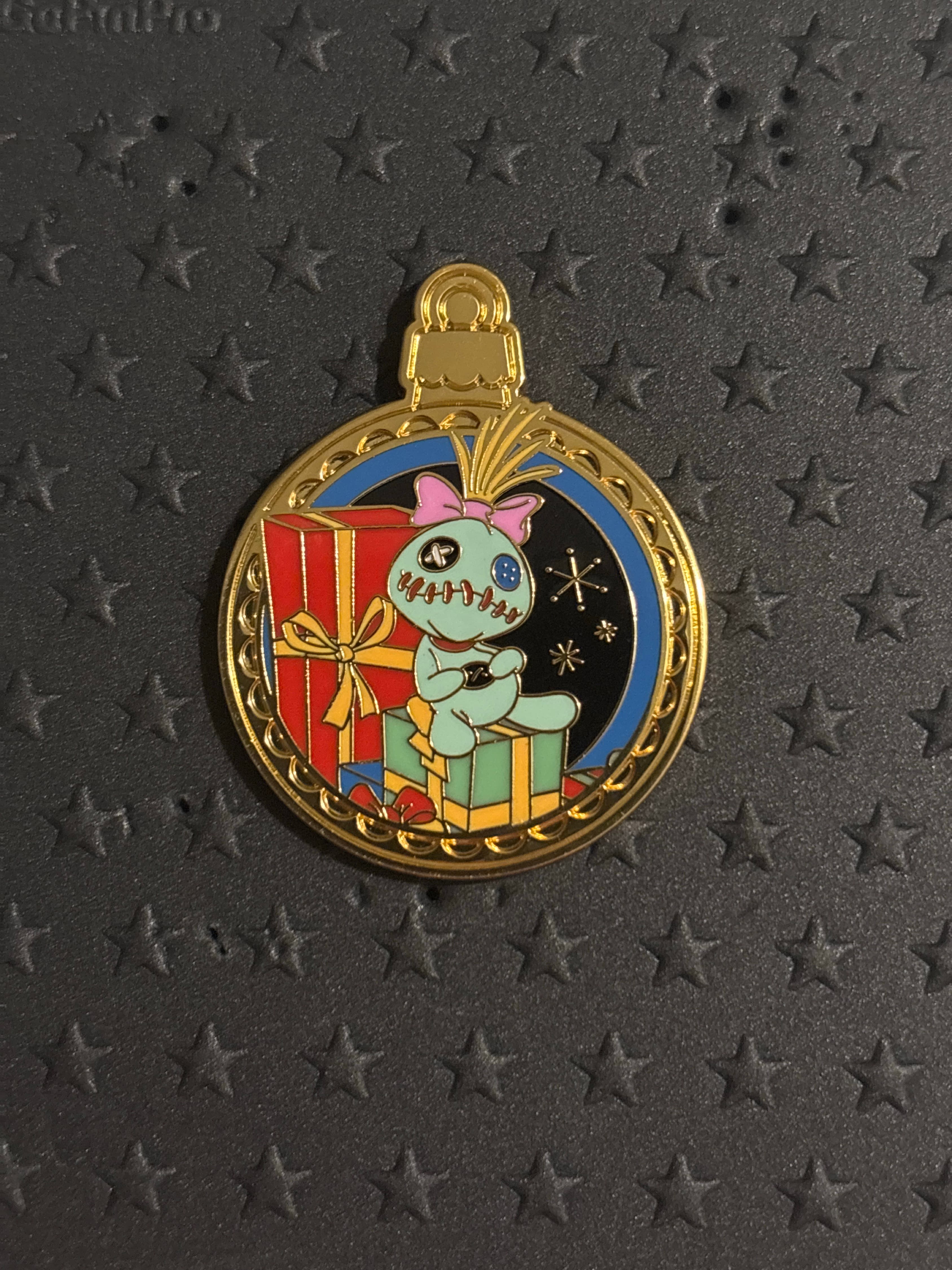 Scrump Sitting with Gifts