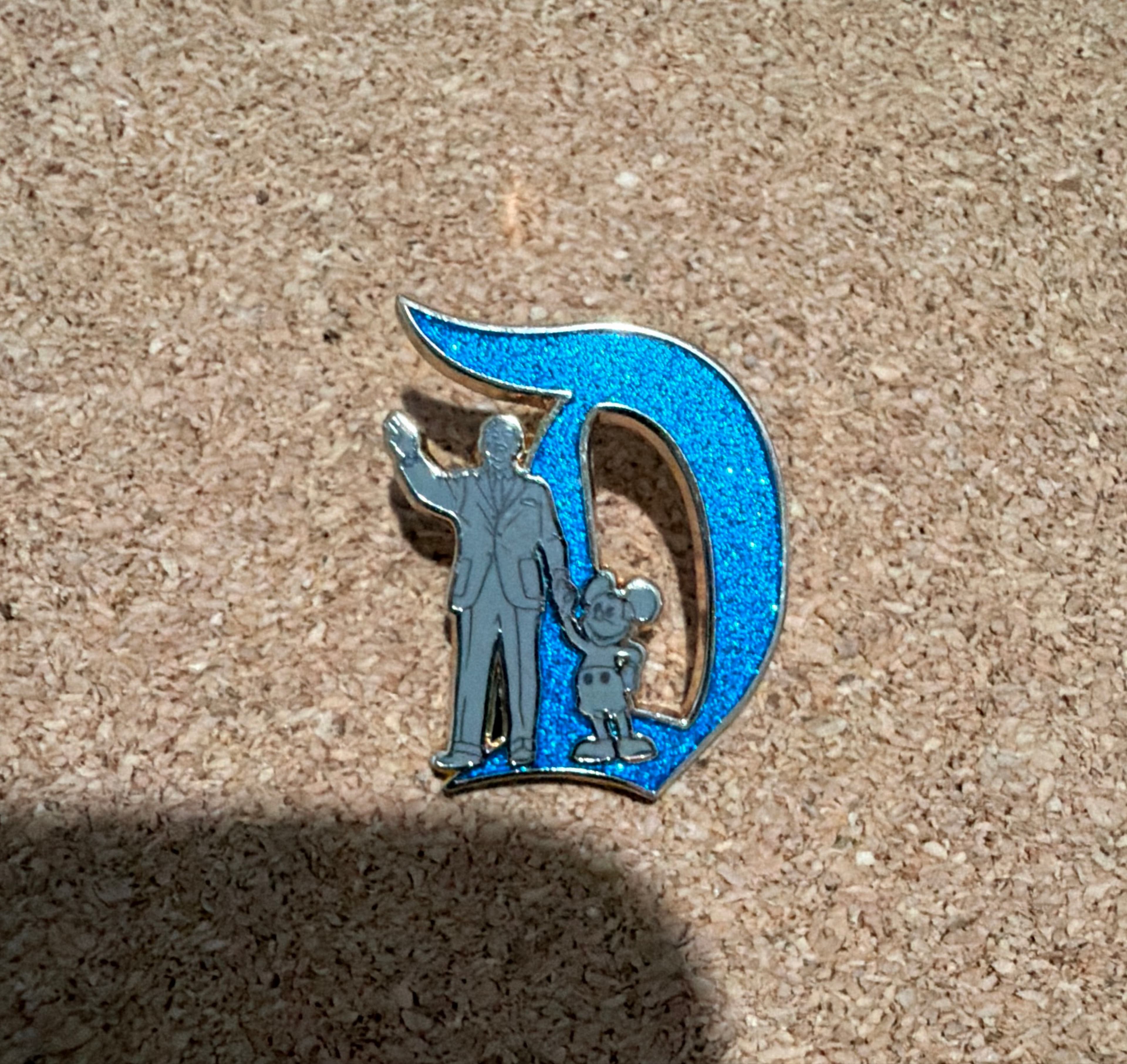 Key to Disneyland 70th Anniversary Letter D Series - Partners