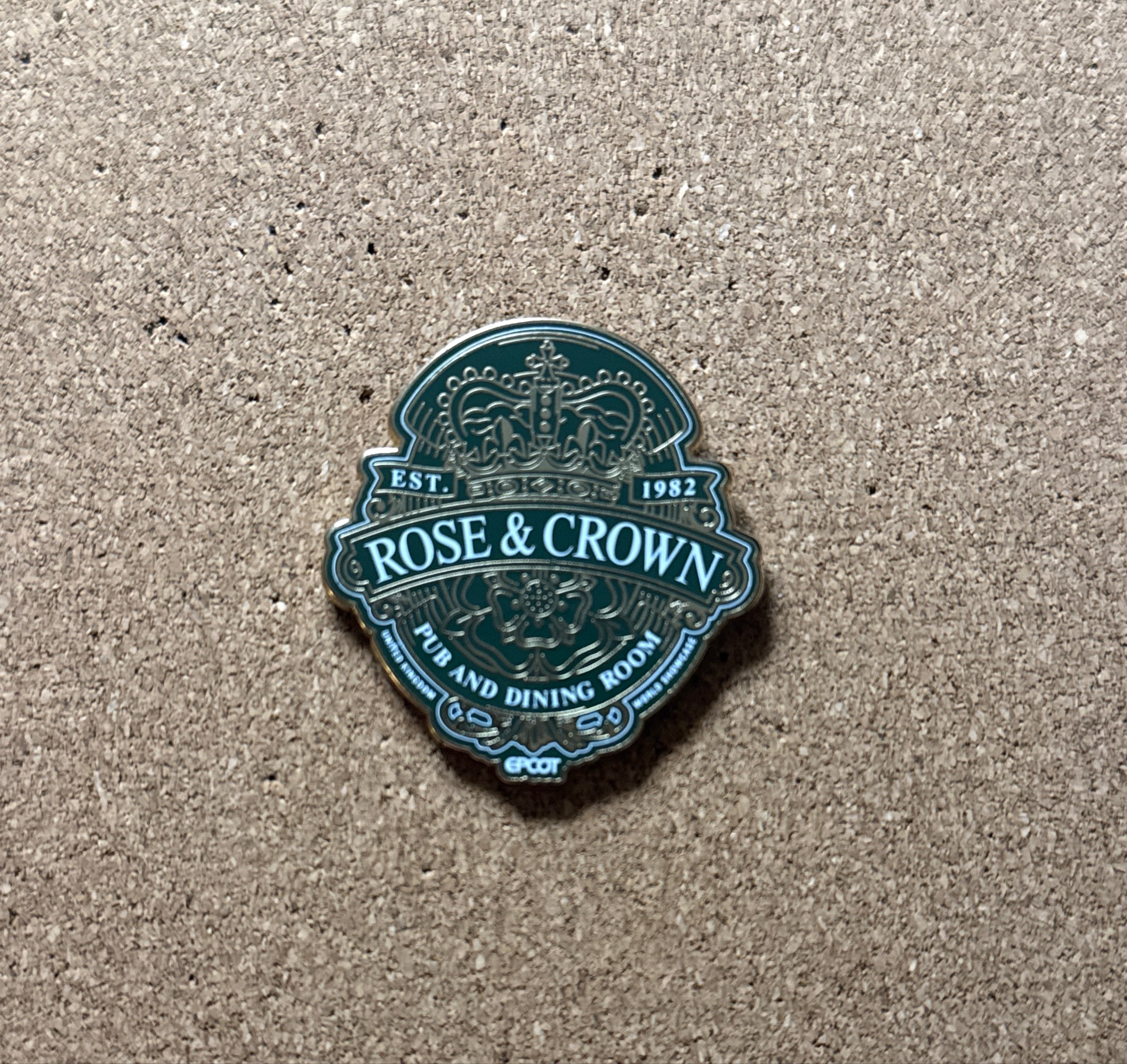 Rose and Crown Logo - EPCOT World Showcase front