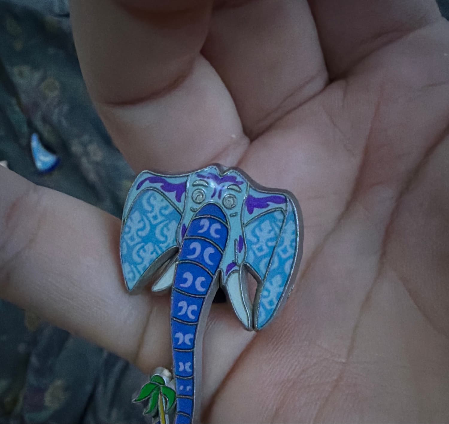 Disney Animal Kingdom Kite Tails Colonel Hathi Elephant Chaser Pin front