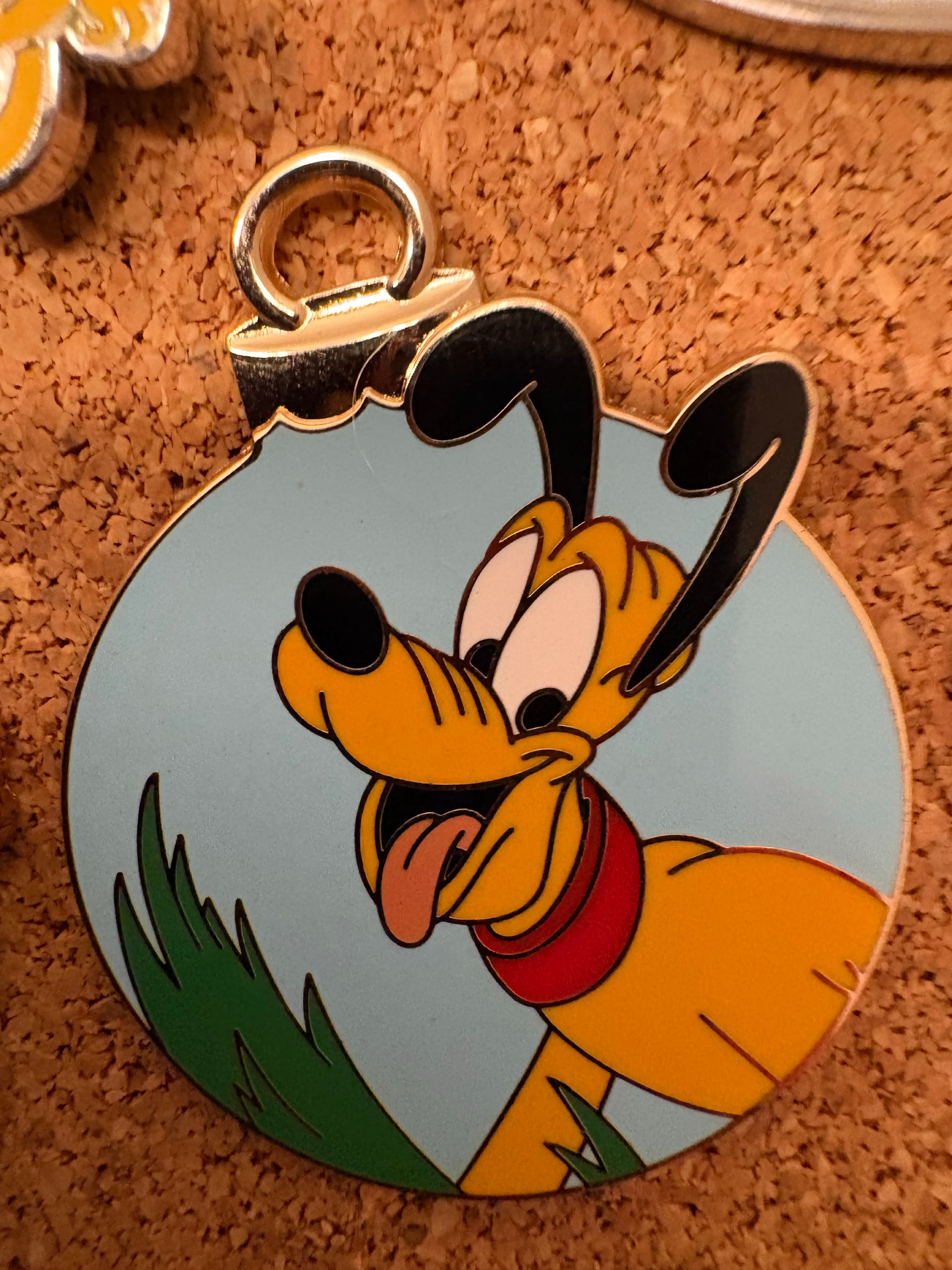 Pluto (Ornament) - Pluto's Christmas Tree Mystery Pin Set