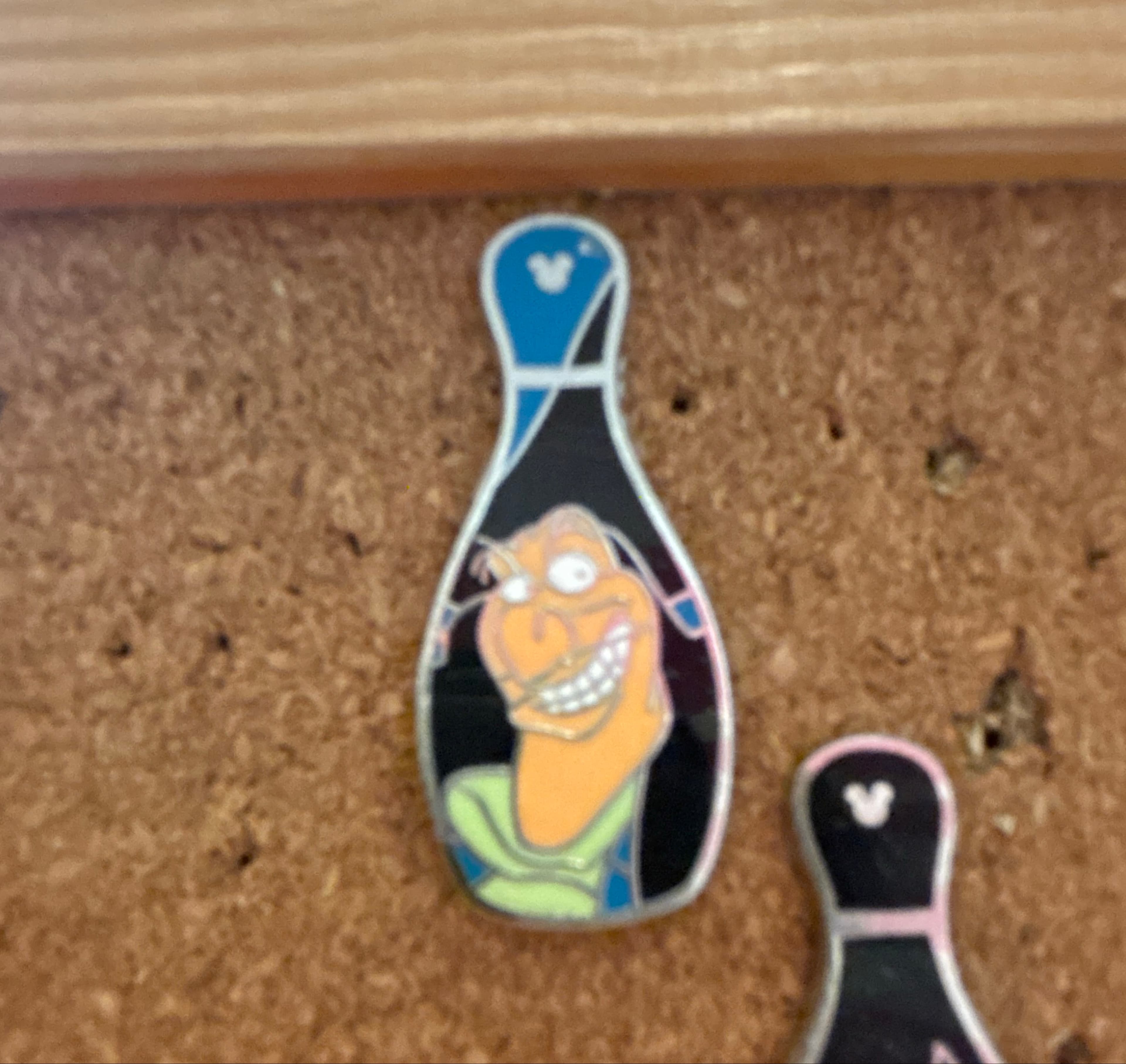 2008 Hidden Mickey - Bowling Pin Villains