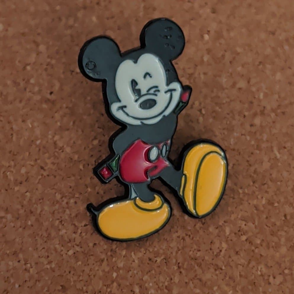 Loungefly - Mickey Mouse Winking