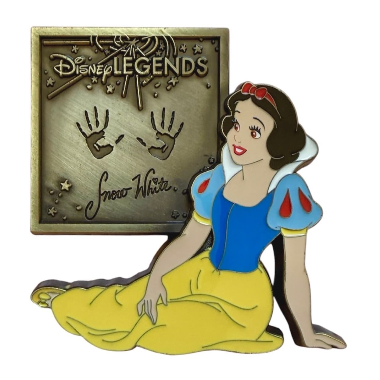 Snow White Disney Legends front