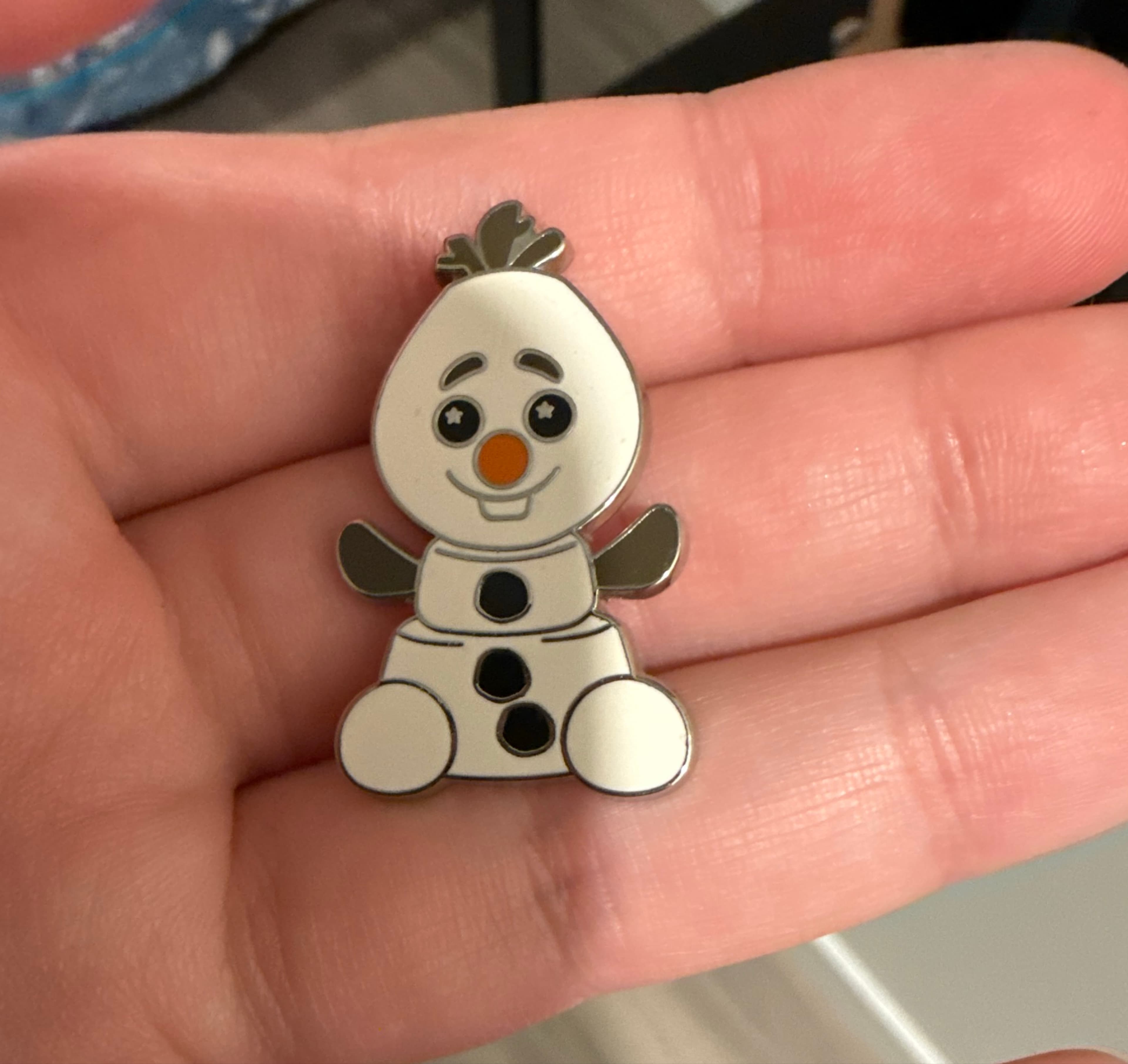 Frozen Cute Disney pin series