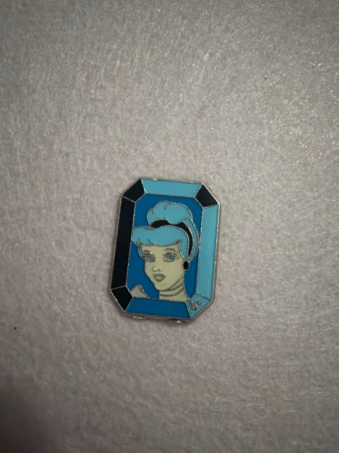 Cinderella - Princess Gems - Hidden Mickey 2008