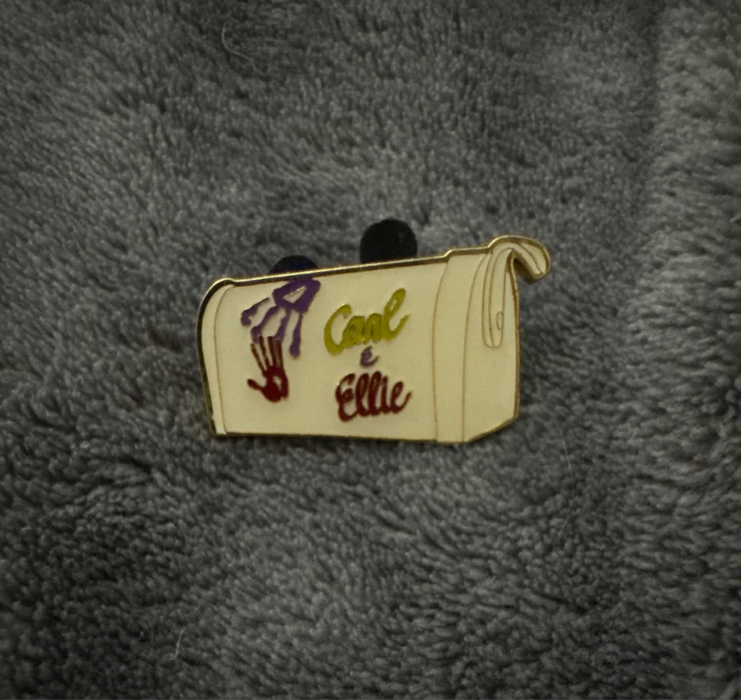 Carl & Ellie's Mailbox ONLY front