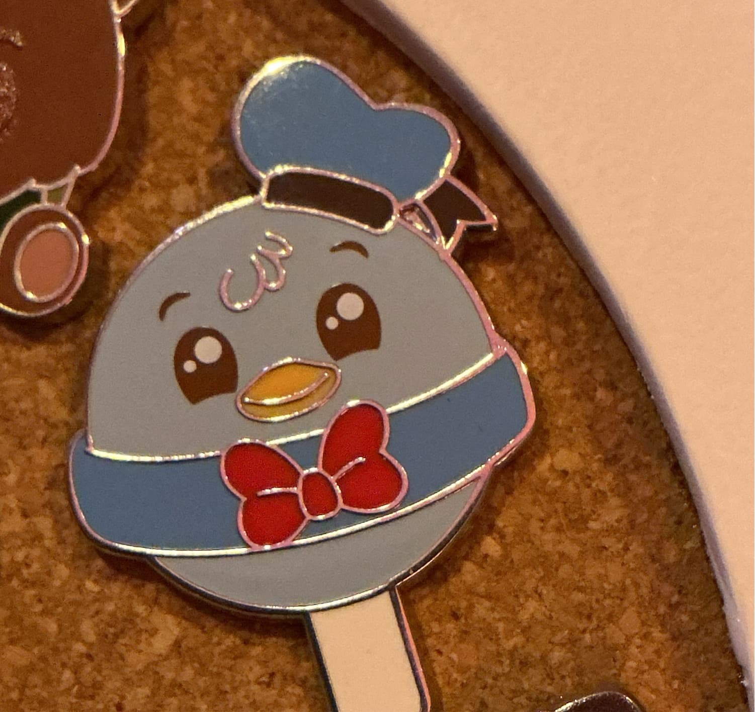 Disney Munchlings Mystery Pin Set Series 1