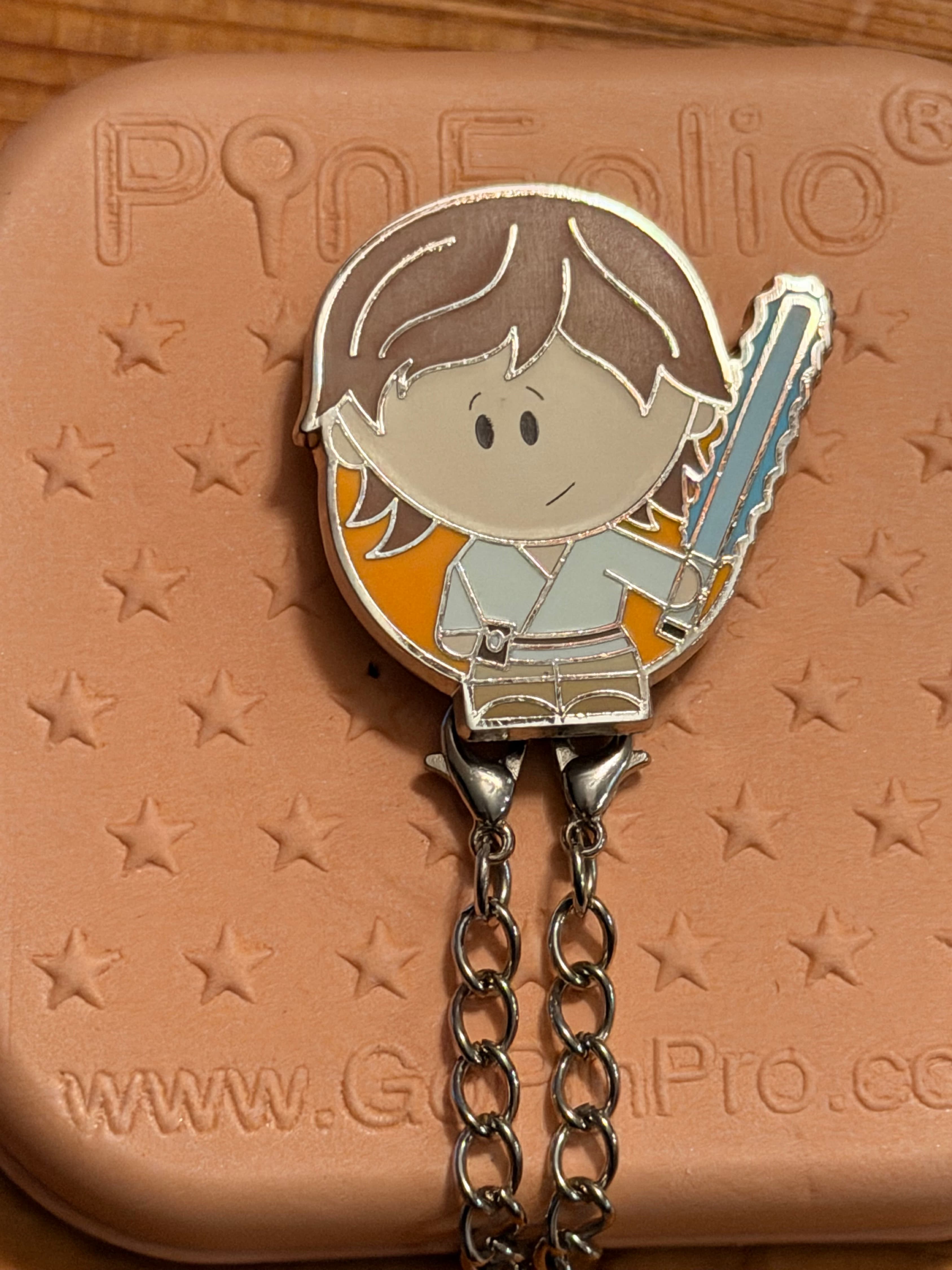 Star Wars Chained Pin Set