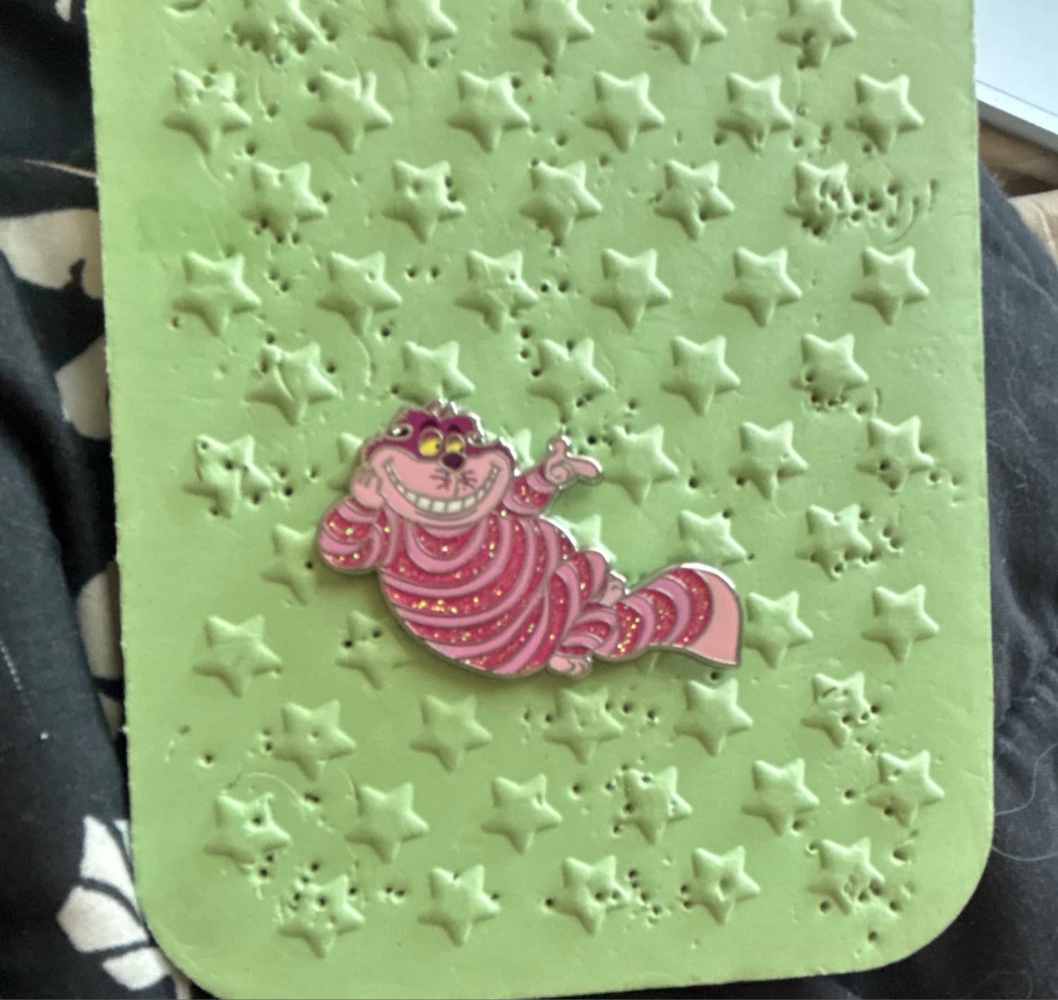 Disney 100 Glitter Pin Character Blind Box