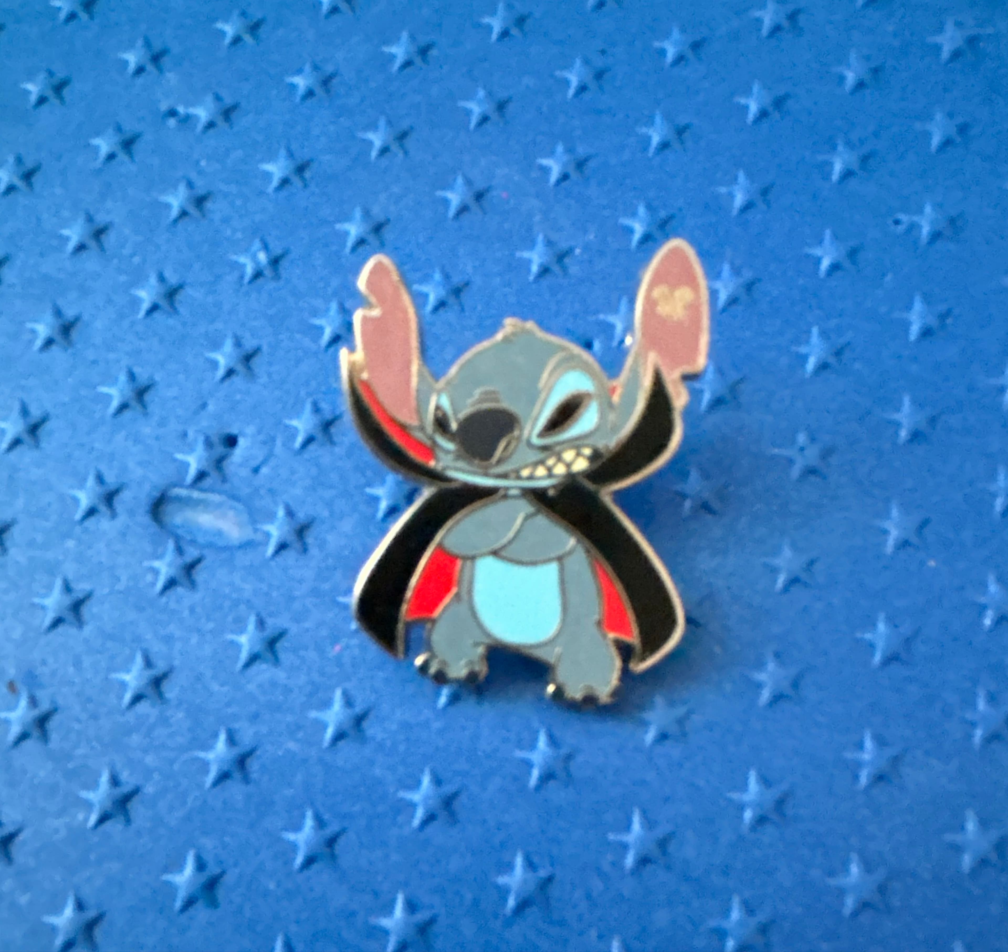 Stitch Halloween Vampire Pin