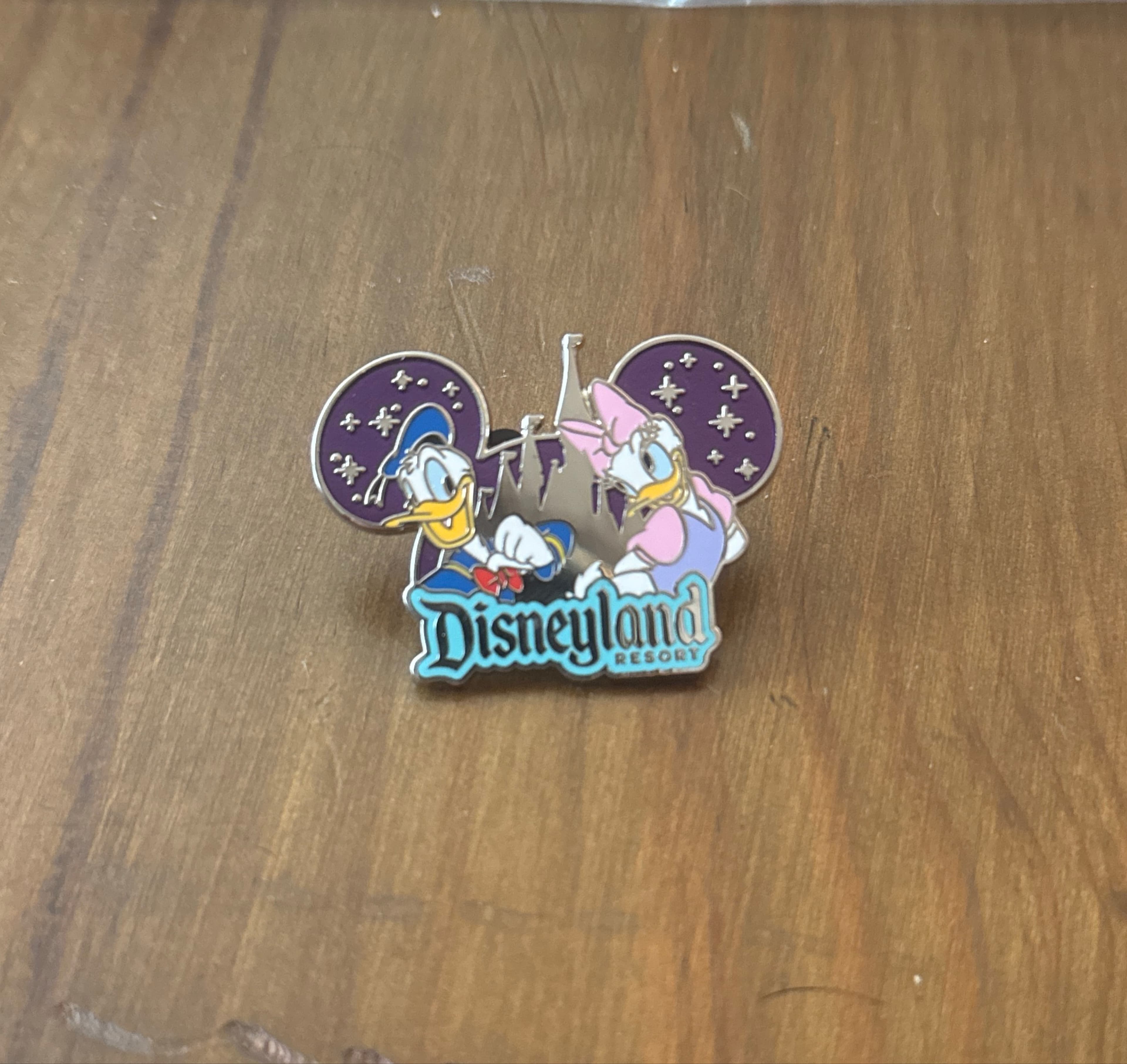 Donald & Daisy Duck Disneyland Resort Castle - Costco Travel Pin