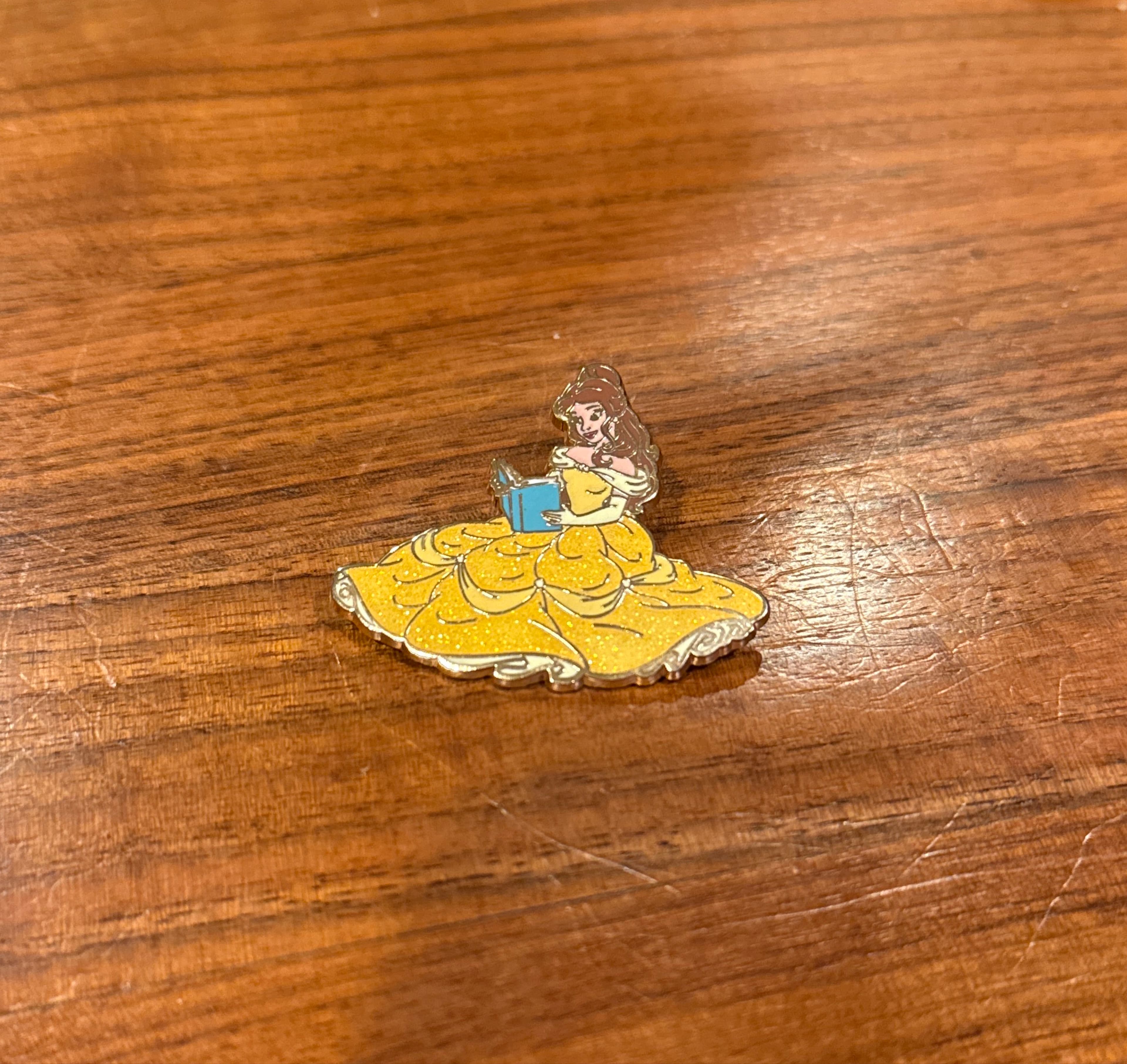 Belle Reading - Disney Princess Pin Collection