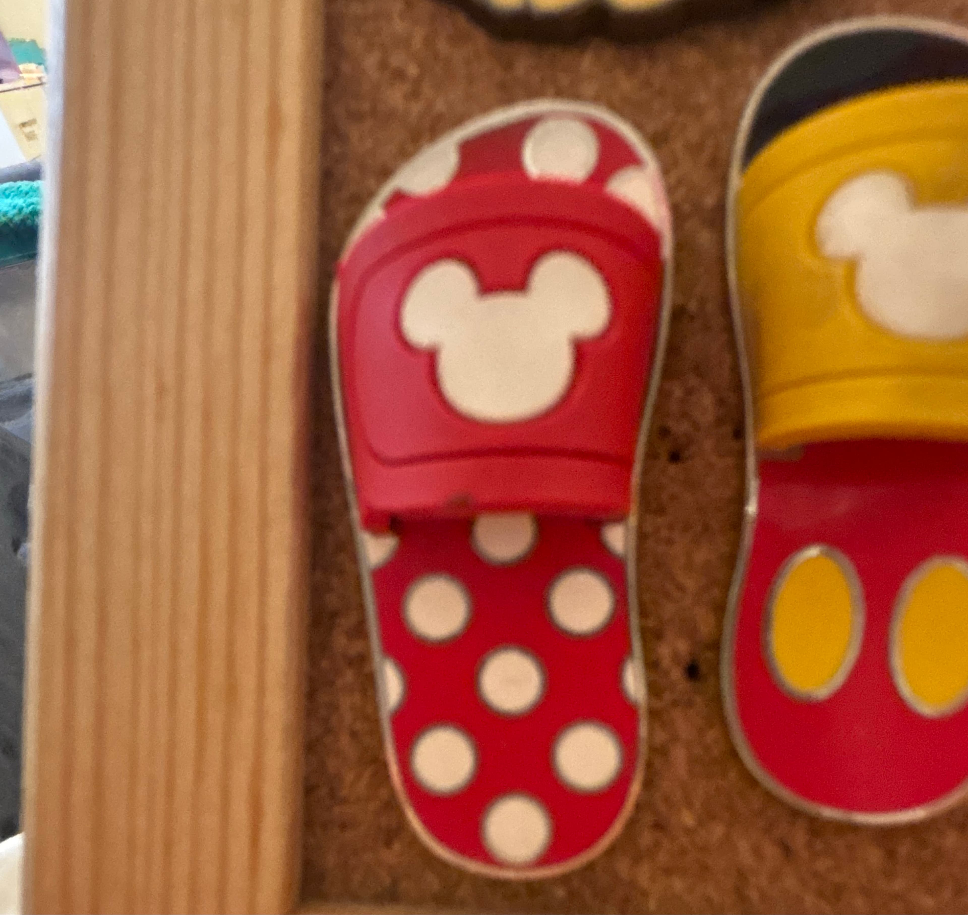Minnie Mouse Slipper front