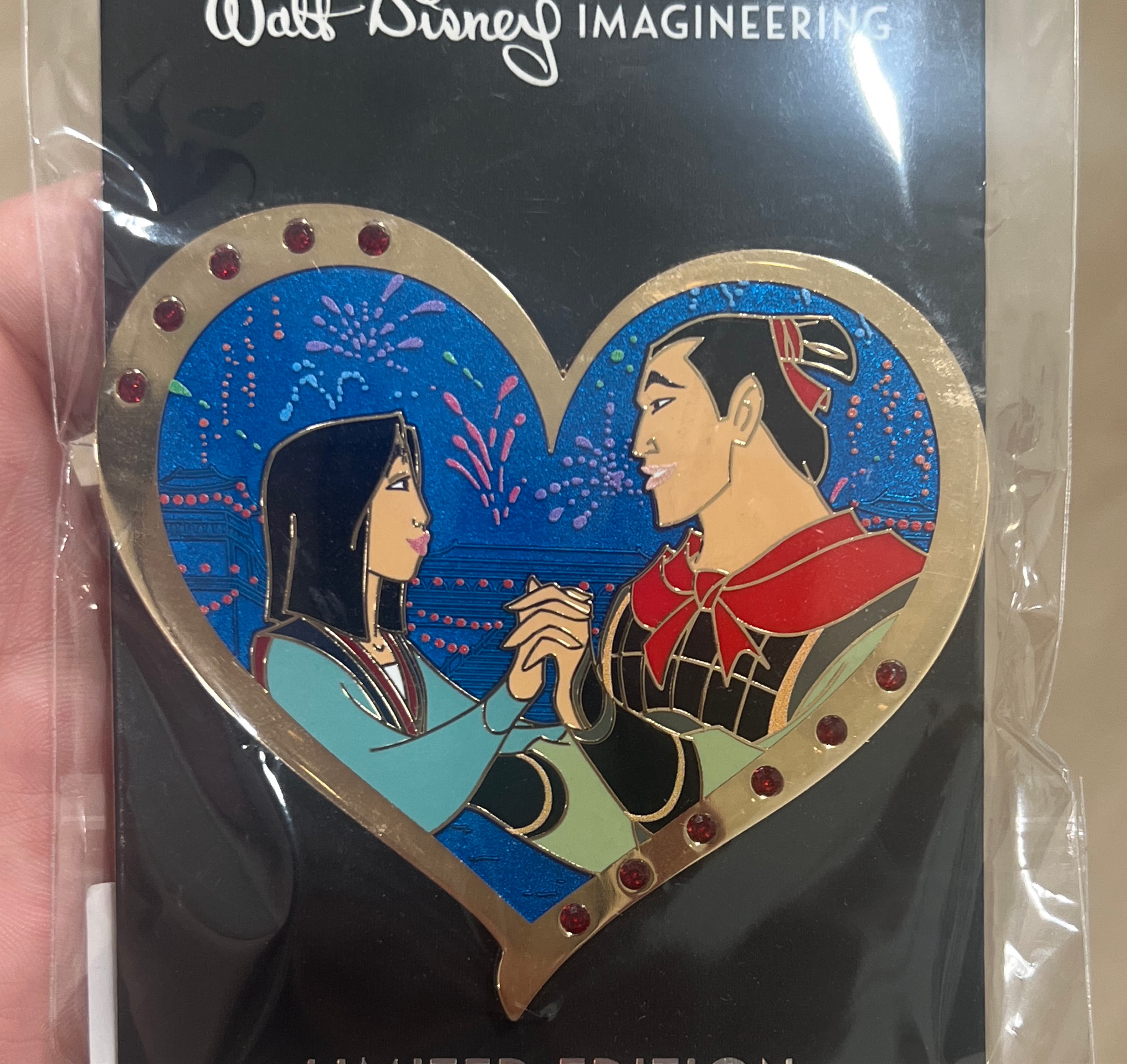 WDI MOG Valentine's Gem Hearts Mulan And Li Shang Pin