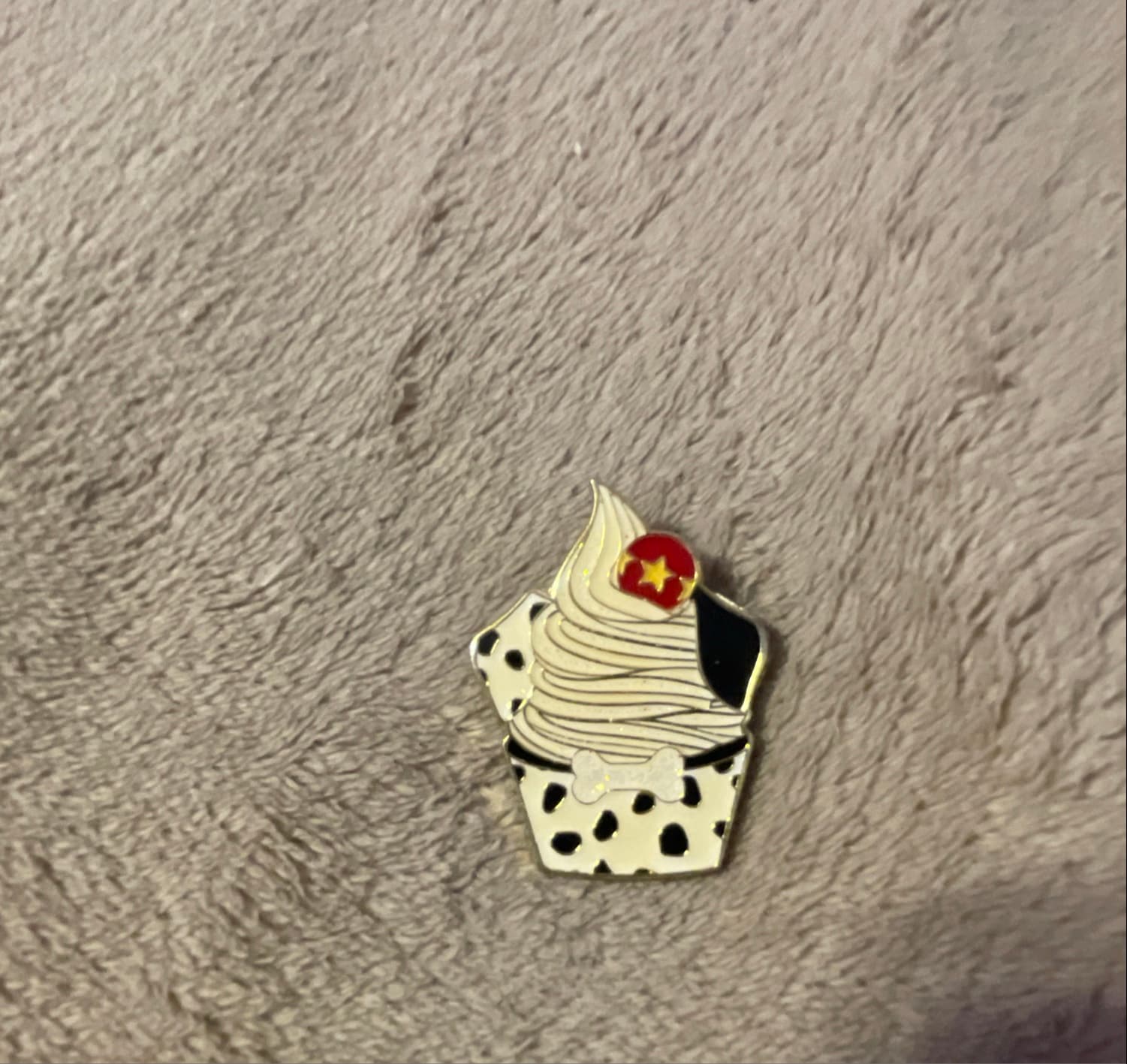 101 Dalmatians Cupcake Pin