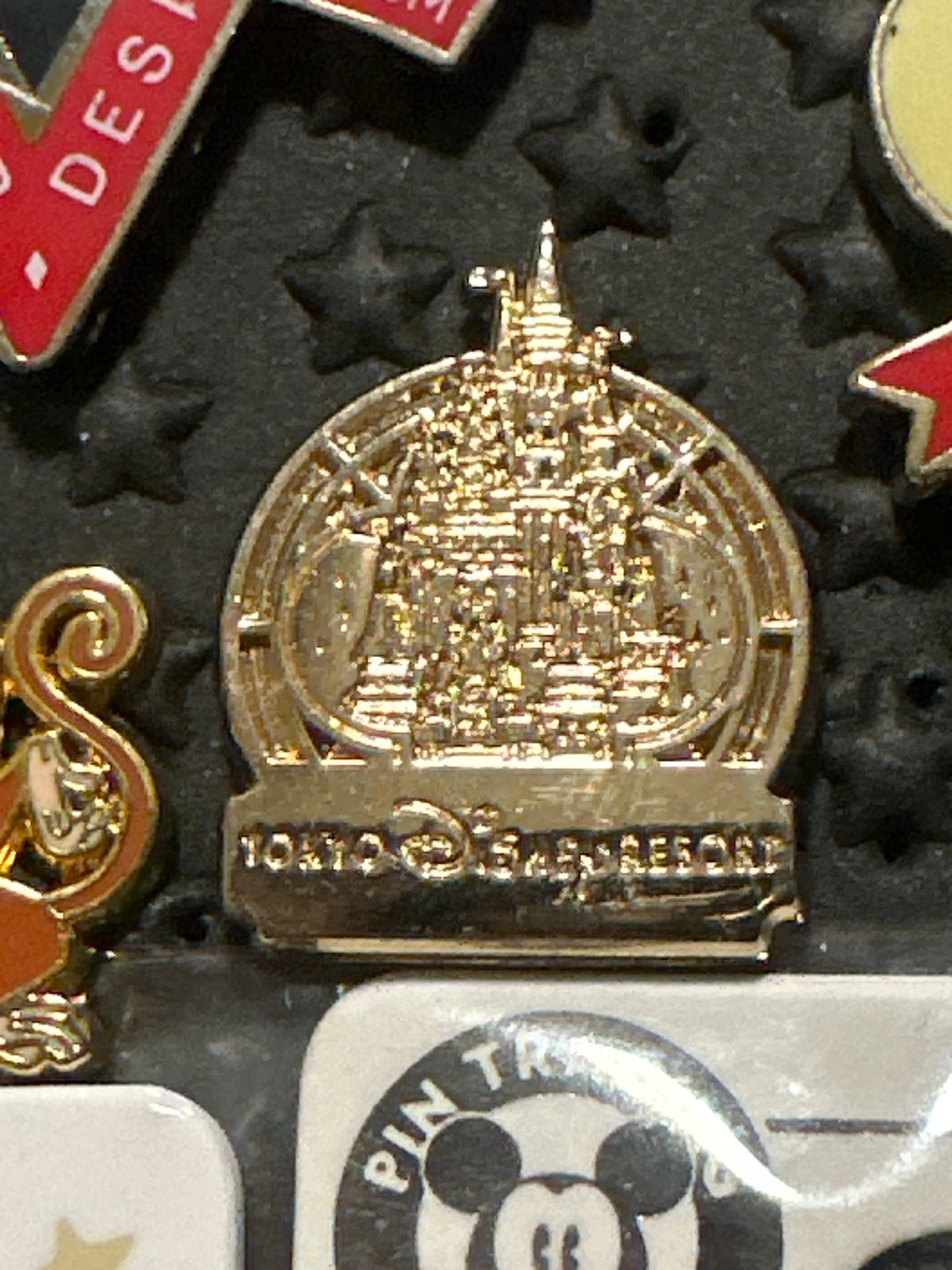 Tokyo Disney Resort Mini Castle Pin