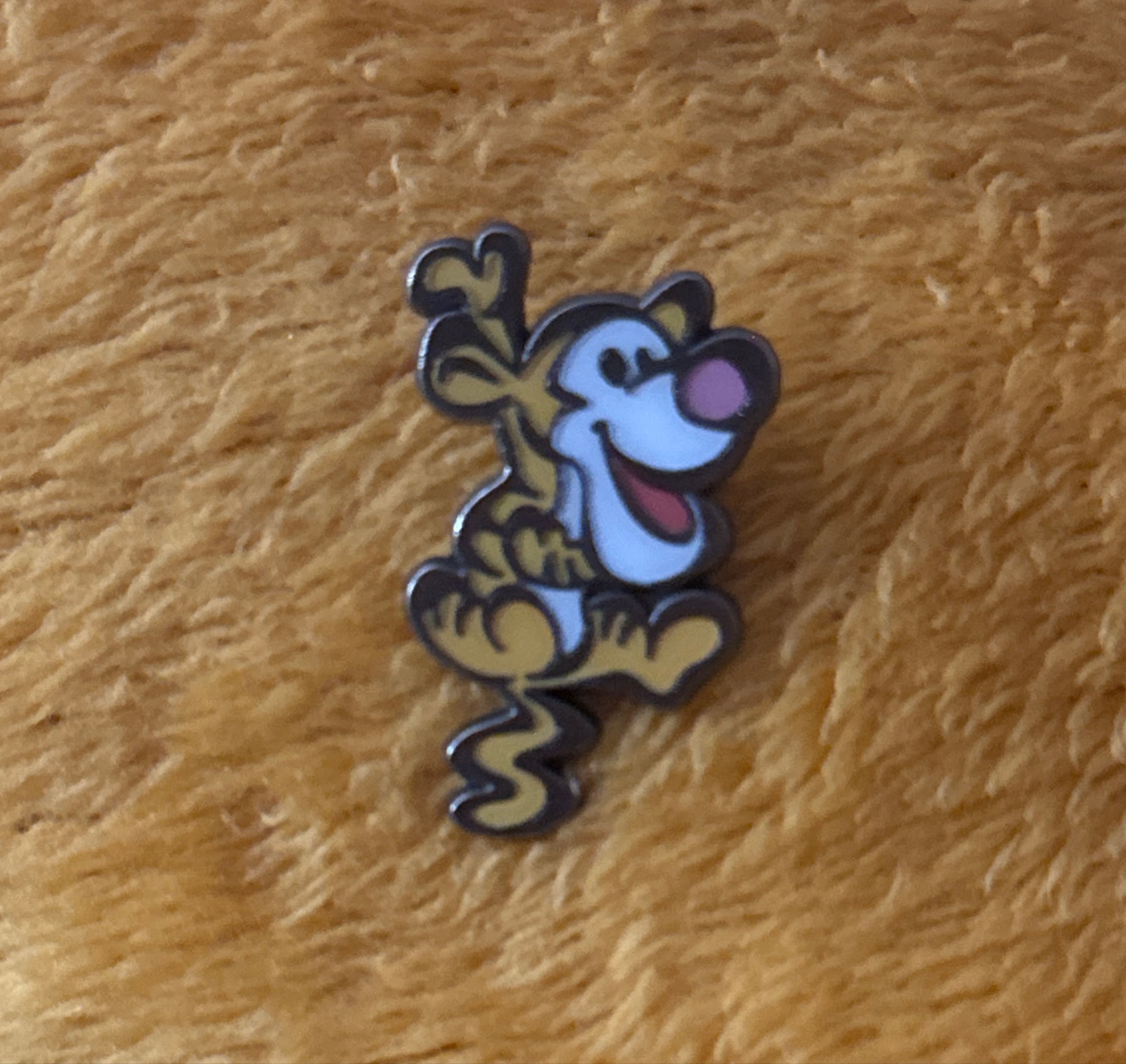 Tigger Bouncing - Winnie the Pooh - WDW Hidden Mickey 2011: Wave B front