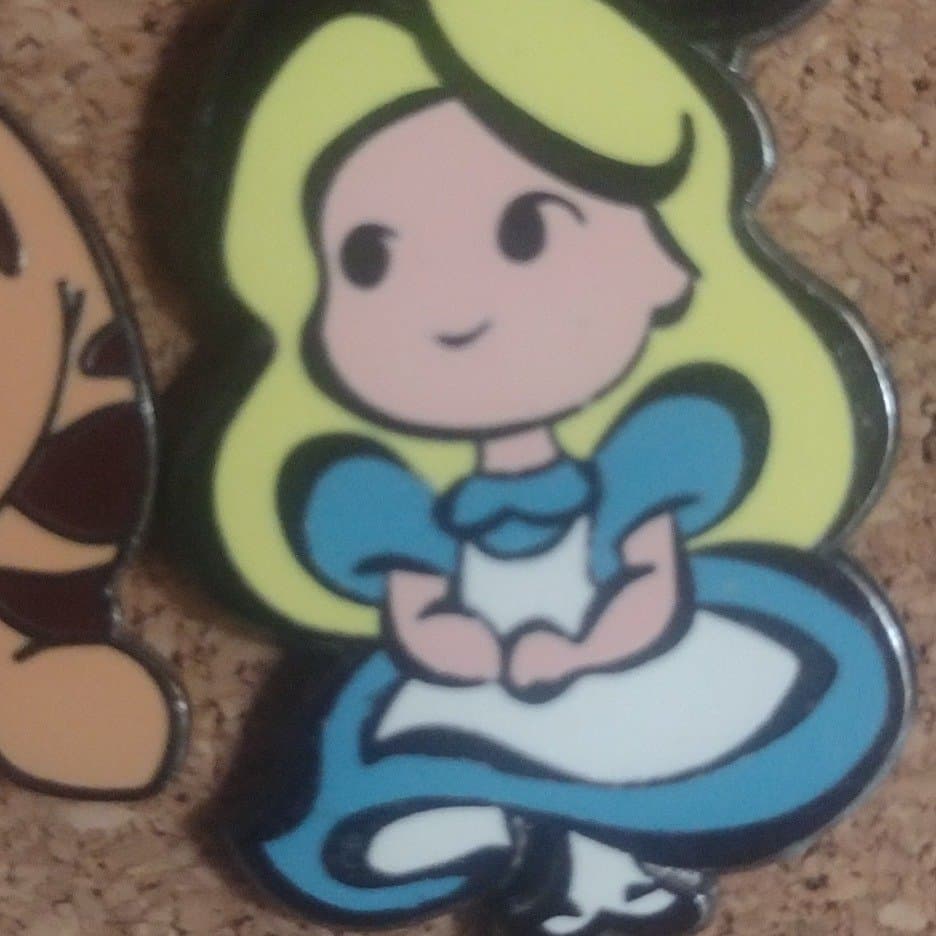 Disney Animated Cuties Mystery Pin Set