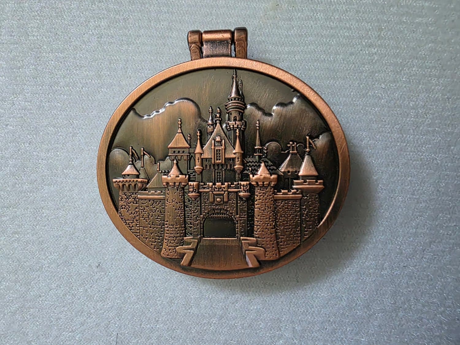 Hinged Sleeping Beauty Castle with Walt Disney Quote 26524