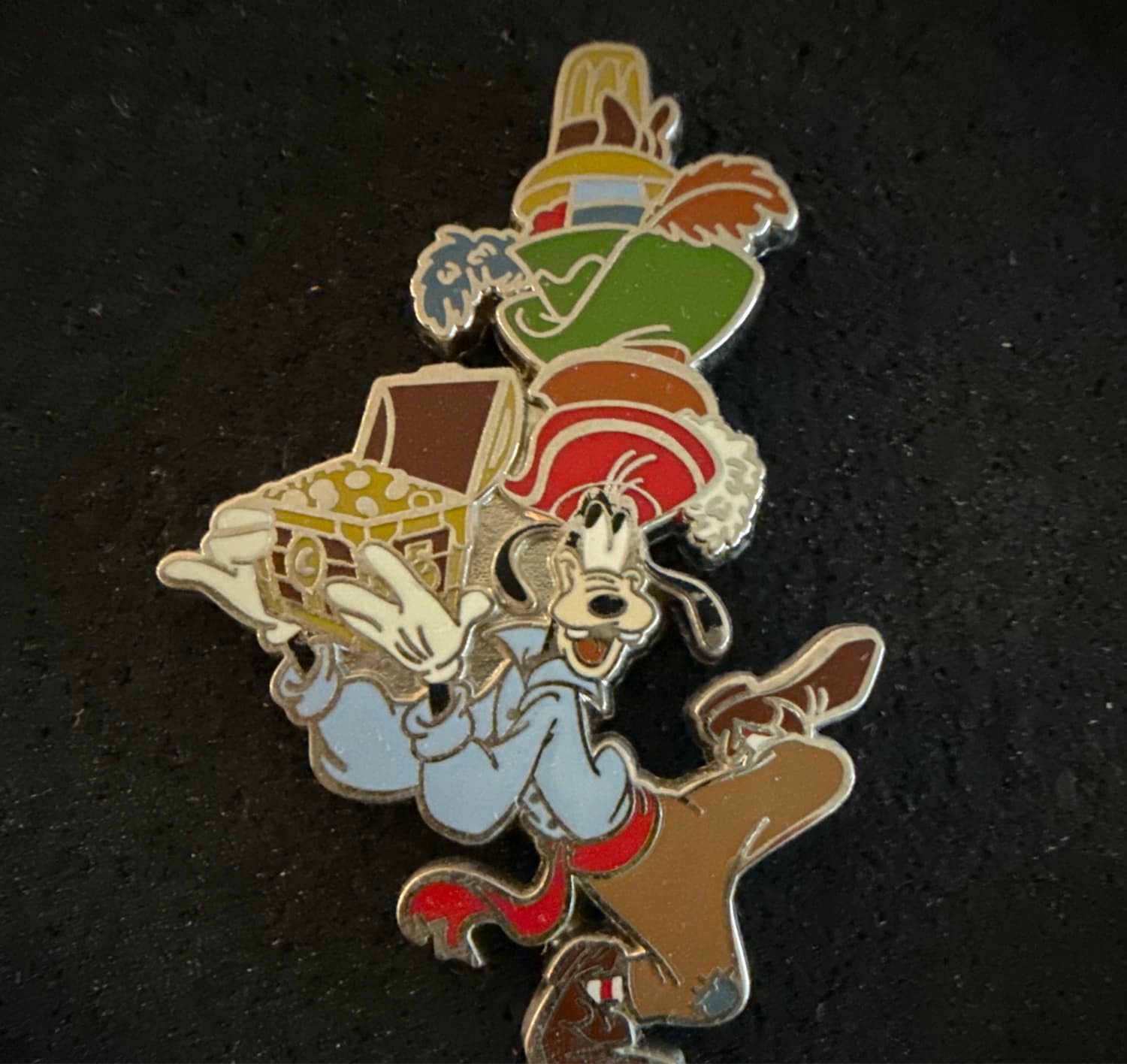DLR/WDW - Pirates of the Caribbean - Lanyard & 4 Pin Starter Set - 2019