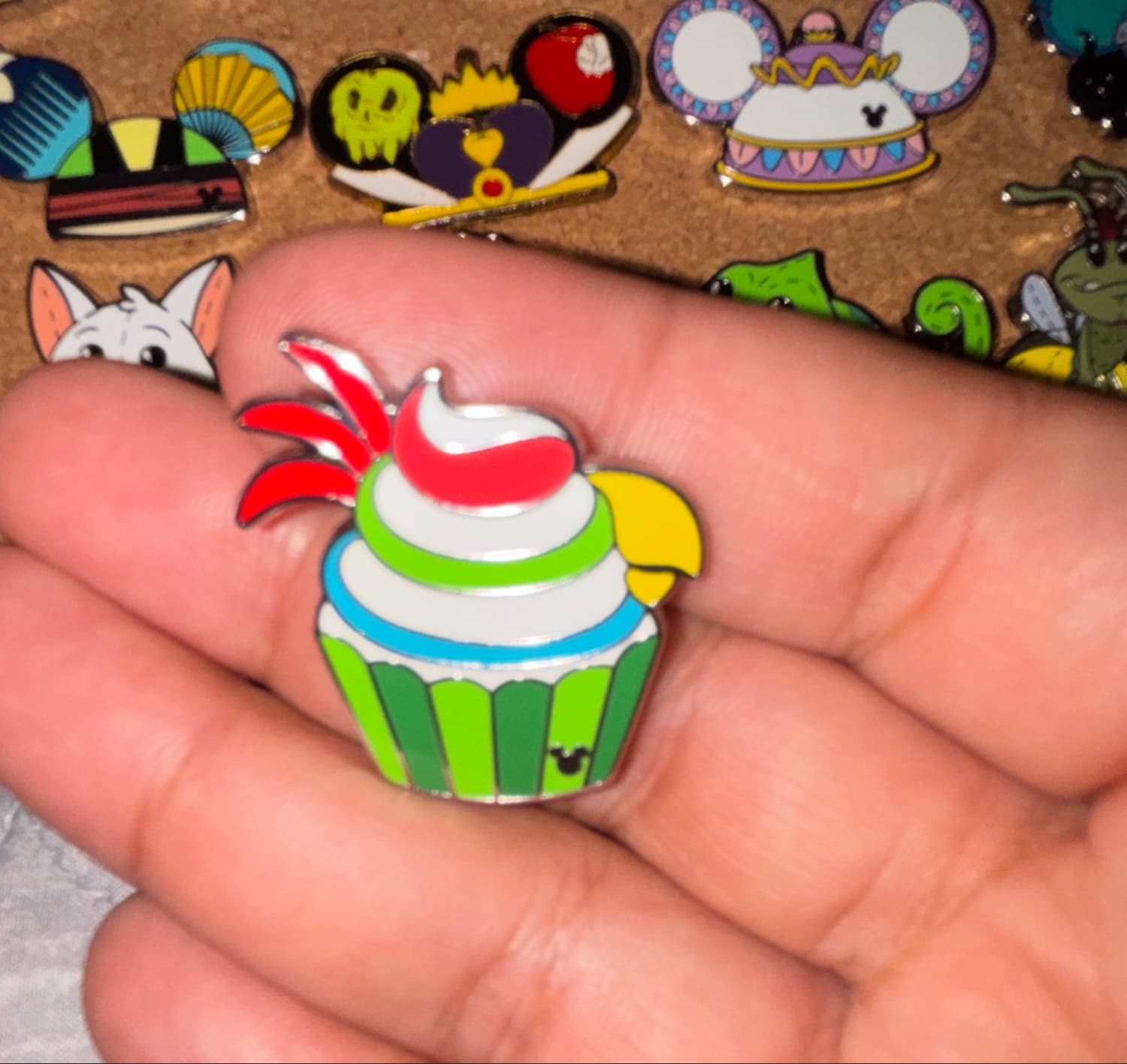 Disney Cupcakes Pin - Tiki Bird Chaser