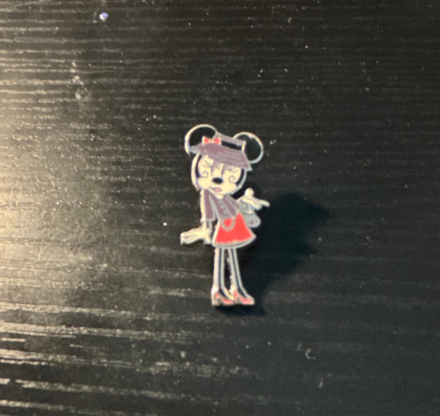 Minnie Mouse - Paris Fashion Glamour (Red Skirt) front